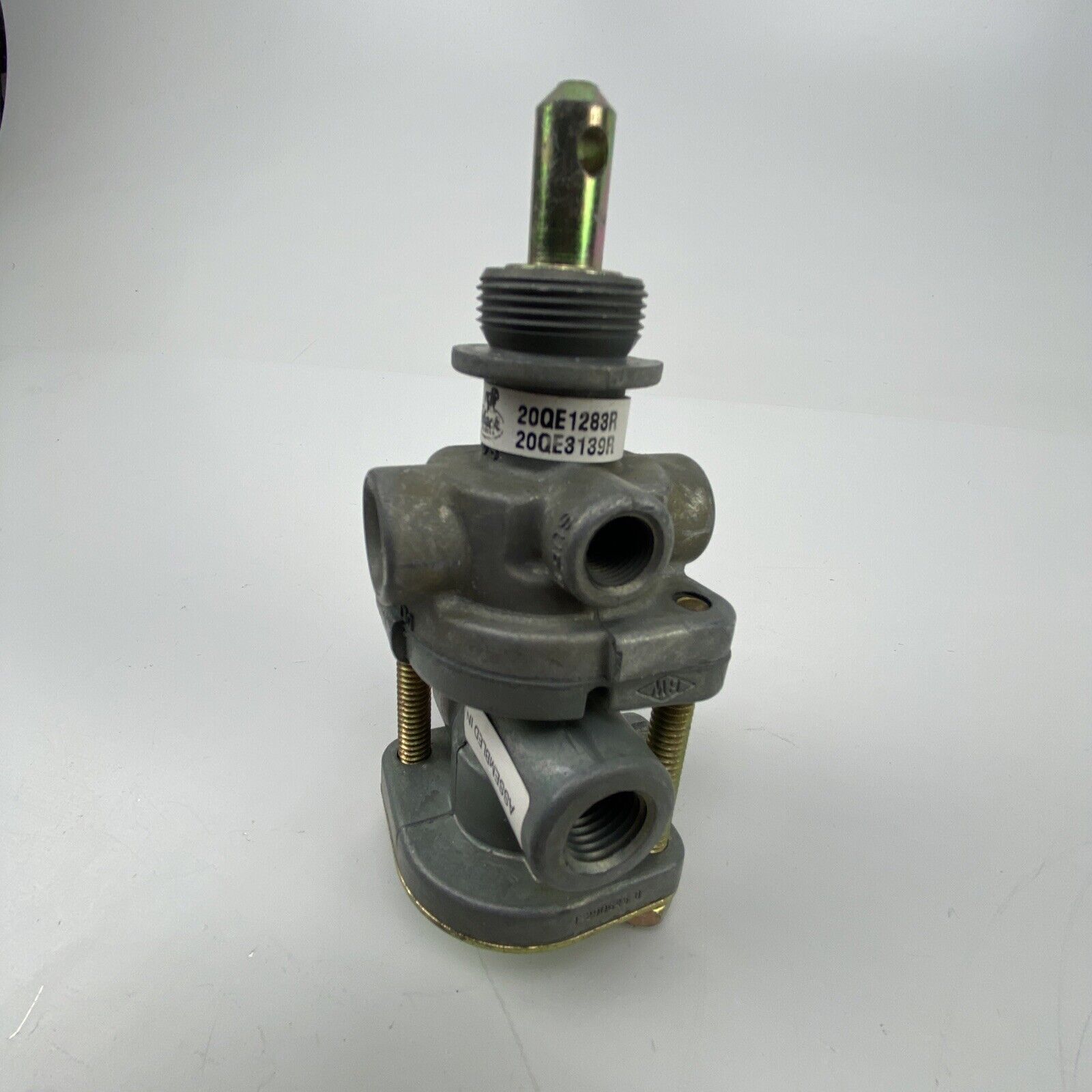 OEM Mack 20qe1283r ( 289120 ) PP7 Dash Brake Trailer Supply Valve - HotCarParts