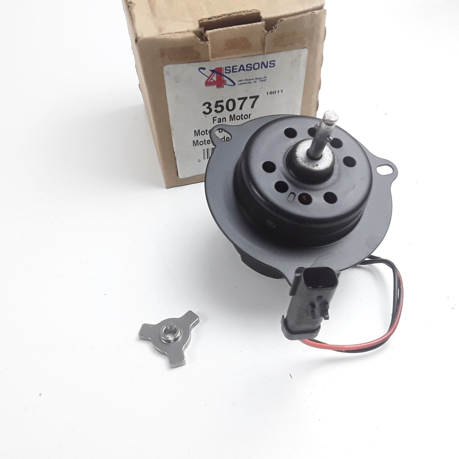 Condenser Fan Motor Fits Dodge Ram 3500 Ram 4000 Ram 1500 Ram 2500 (2002-2003)