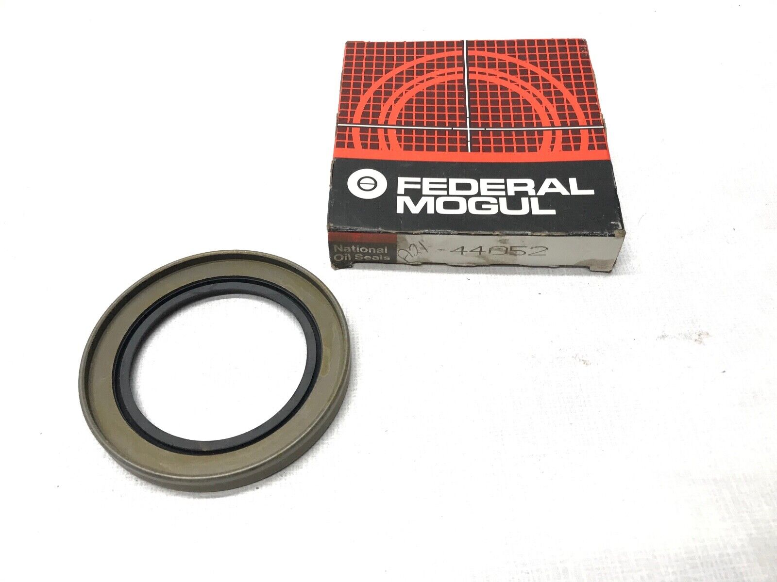 GENUINE FEDERAL MOGUL BEARING 44052 FAST SHIPPING - HotCarParts