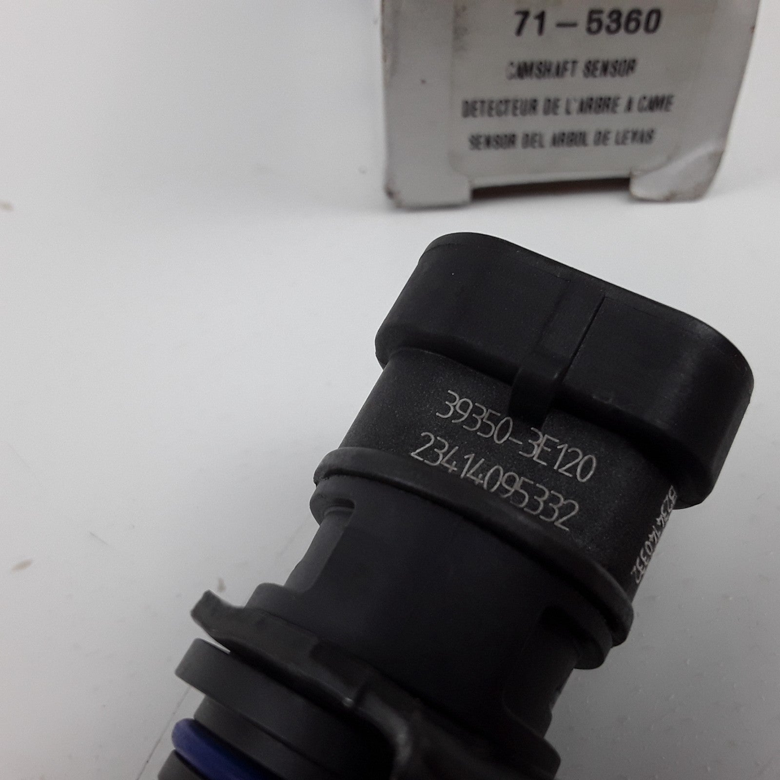 Left Camshaft Sensor Fits Kia Magentis Optima Rondo Hyundai Santa Fe (2006-2010)