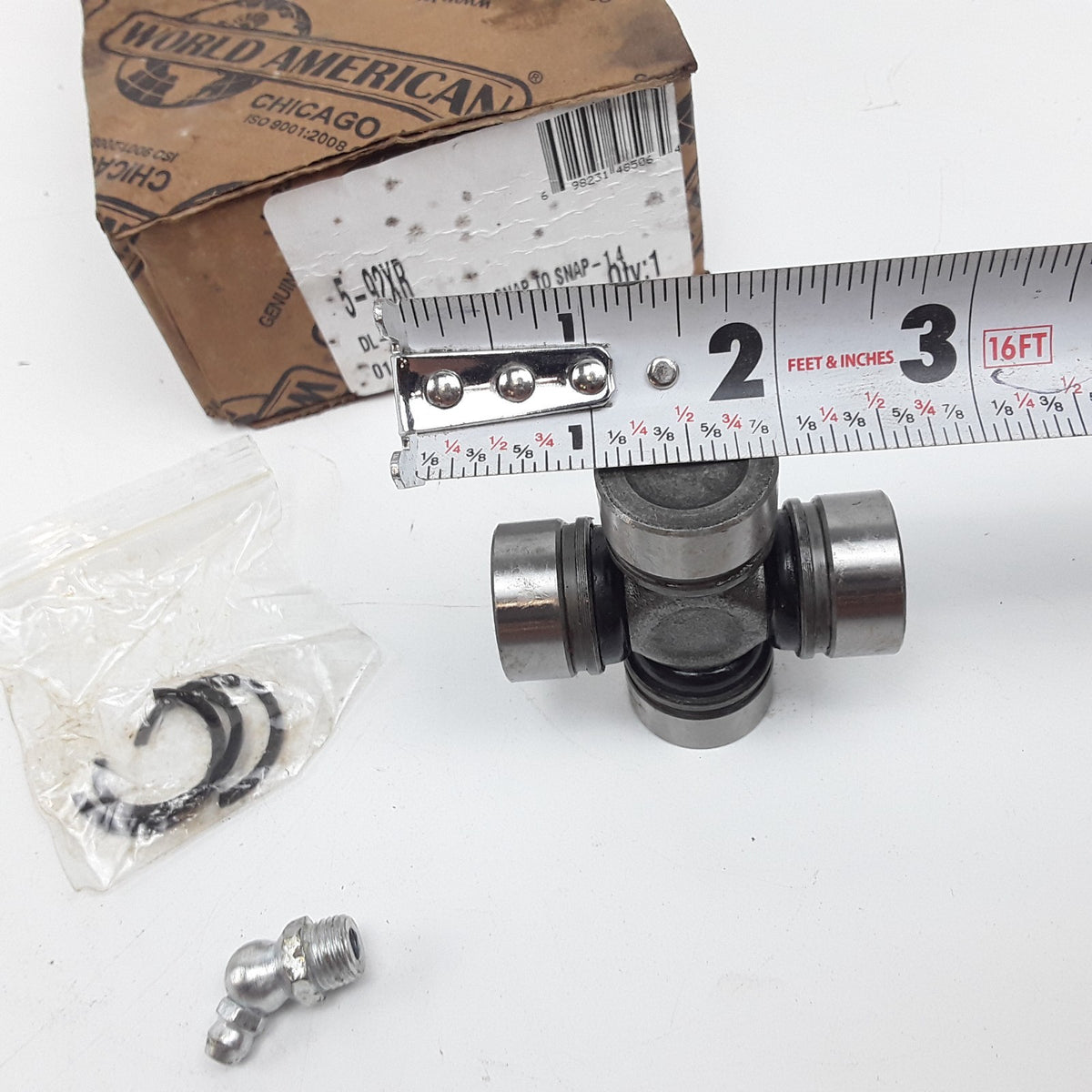 Universal Joint Fits GMC P35/P3500 Van P3500 P35 Chevrolet P30 Van P30 1970-1999