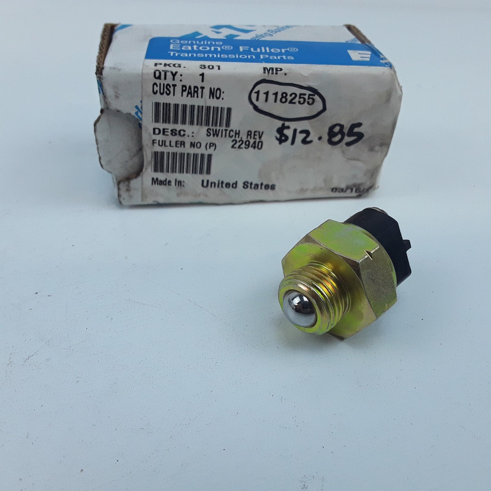 Eaton 1118255 Transmission Reverse Switch Assembly For Heavy Duty Trucks