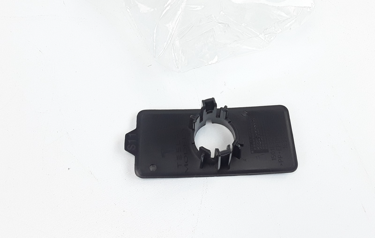 For Tesla Model Y 2020-2025 Rear Fascia S11 Park Assist Retainer 1501432-00-A