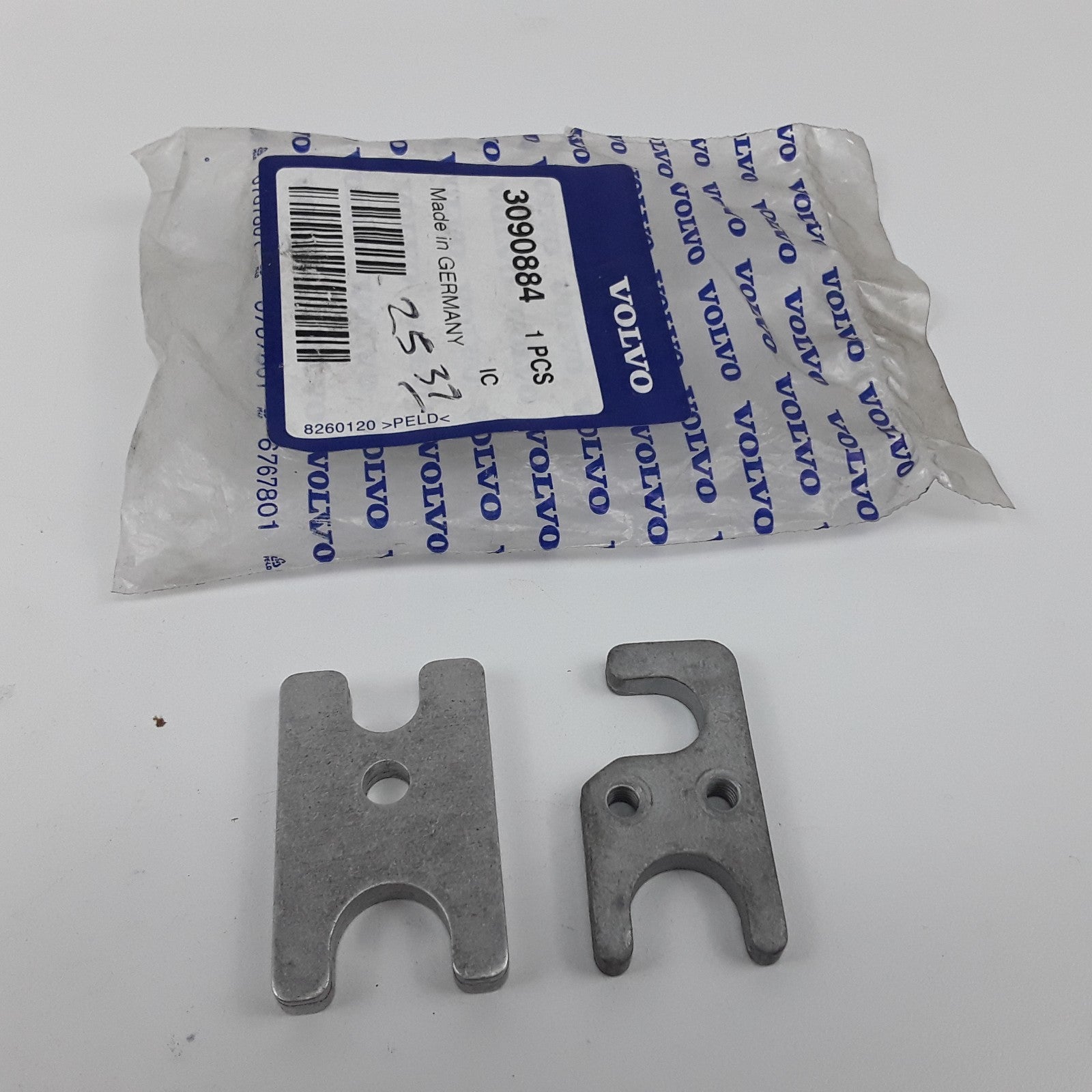 Genuine Volvo 3090884 Connecting Kit Rear Bunk HVAC Flange Heater