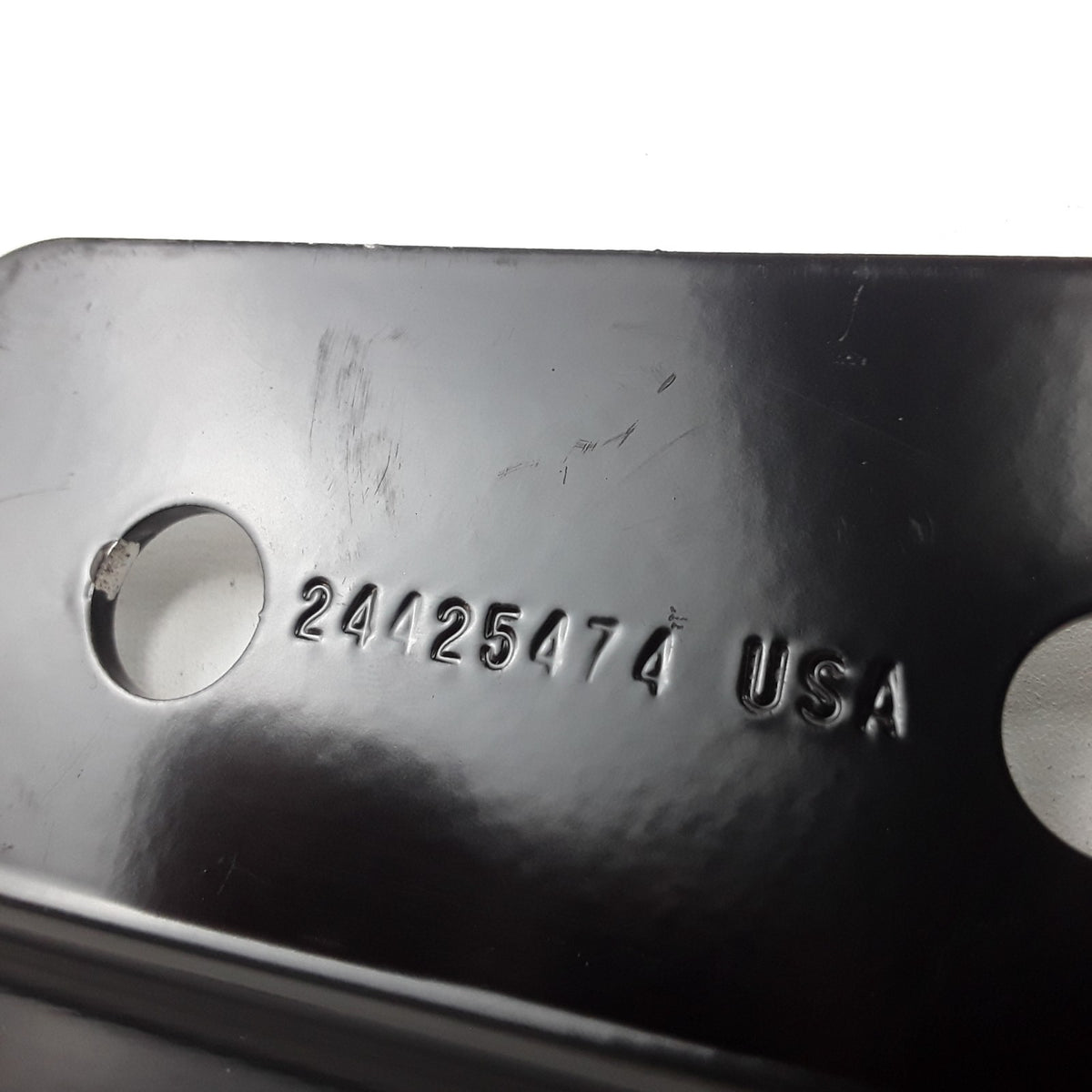 Air Shield Multi Purpose Bracket For Volvo Heavy Duty Trucks 24425474