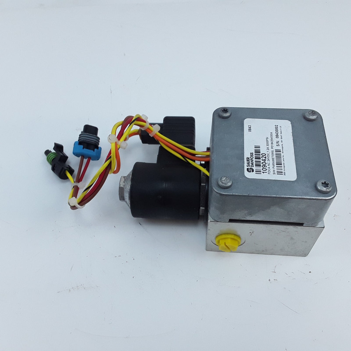 Sauer Danfoss 1090420 Hydraulic Fan Drive Control FDCA NC 24VDC 1.2A 3000PSI
