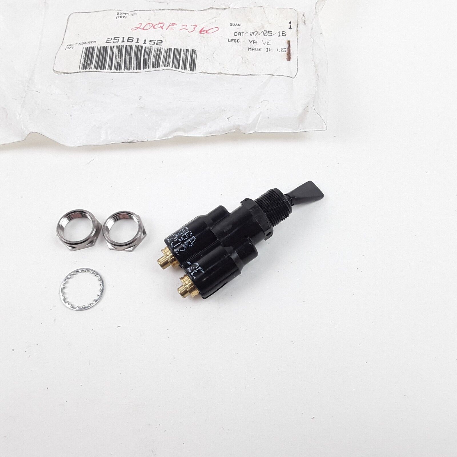 OEM Mack 25161152 Air Toggle Valve S-C060, GT 3202-1A, 3202-2E, K295-362-3