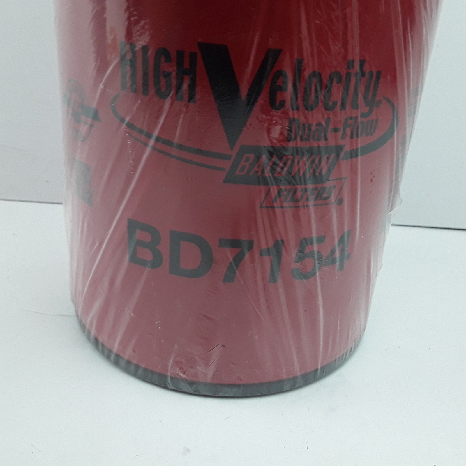 Engine High Velocity Dual-Flow Oil Filter For Crane Carrier Low Entry 2002
