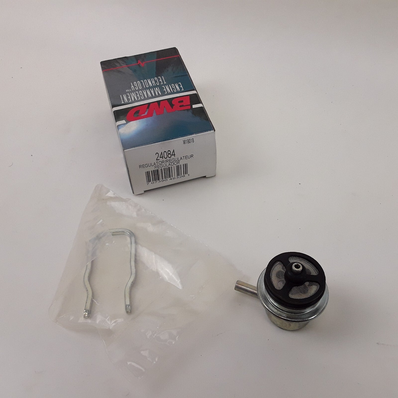 Fuel Pressure Regulator Fits Cadillac Seville 1995-1999 Oldsmobile Aurora 1995