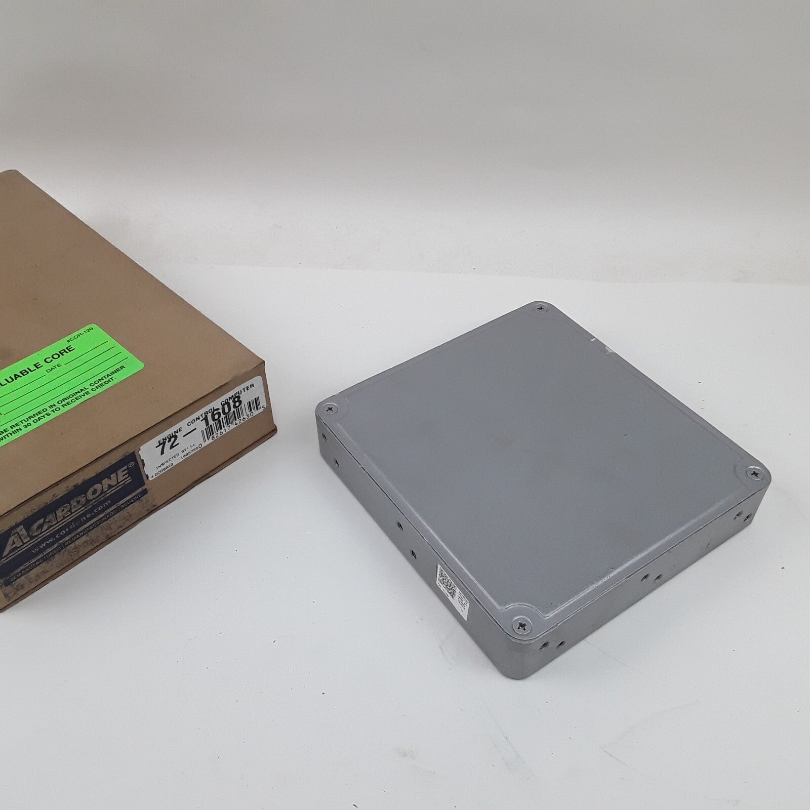 Engine Control Module (ECM) Assembly Fits Toyota 4Runner, Pickup 1994 1995 3.0L