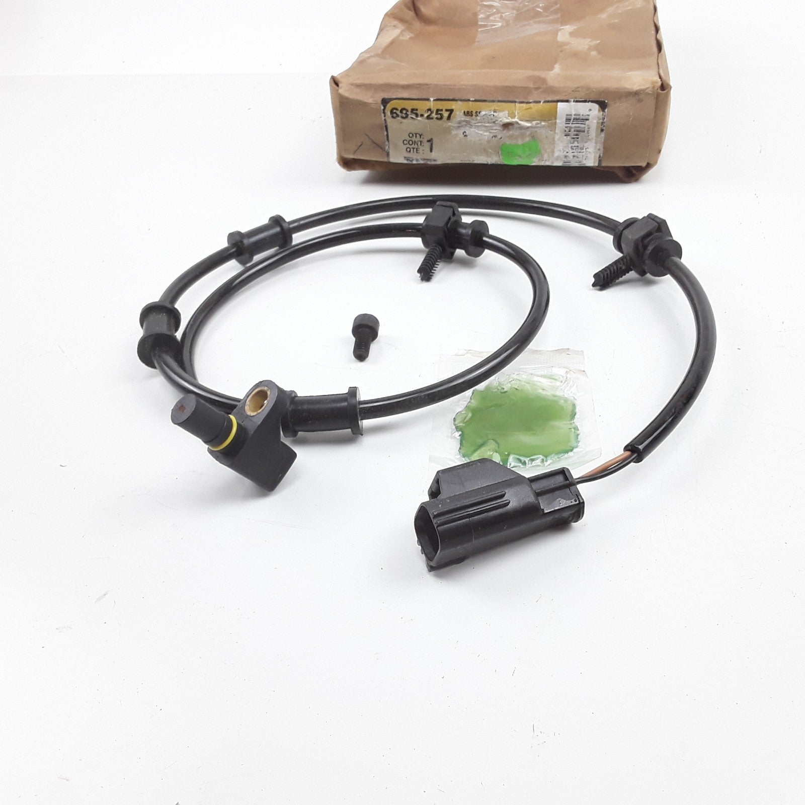 Front ABS Wheel Speed Sensor Fits Dodge Ram 2500 3500 (2003-2005)