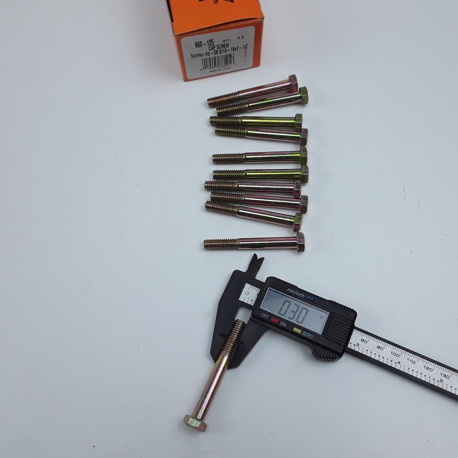 Dorman 860-125 Cap Screw-Hex Steel Head-Grade 8- 5/16-18 x 2-1/2 in Set of 11