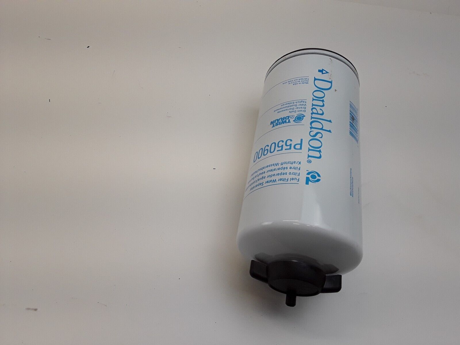 NEW DONALDSON P550900 FUEL FILTER/WATER SEPARATOR SPIN-ON TWIST&DRAIN - HotCarParts