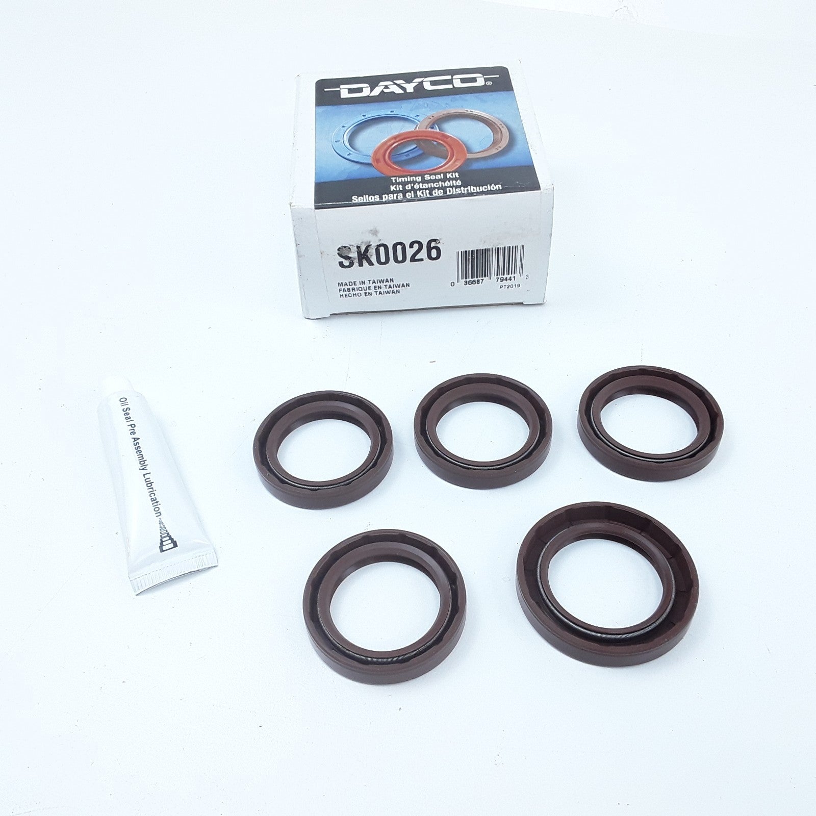 Dayco SK0026 Engine Seal Kit For Subaru Legacy Impreza 1993, 1996 1997 1998 1999