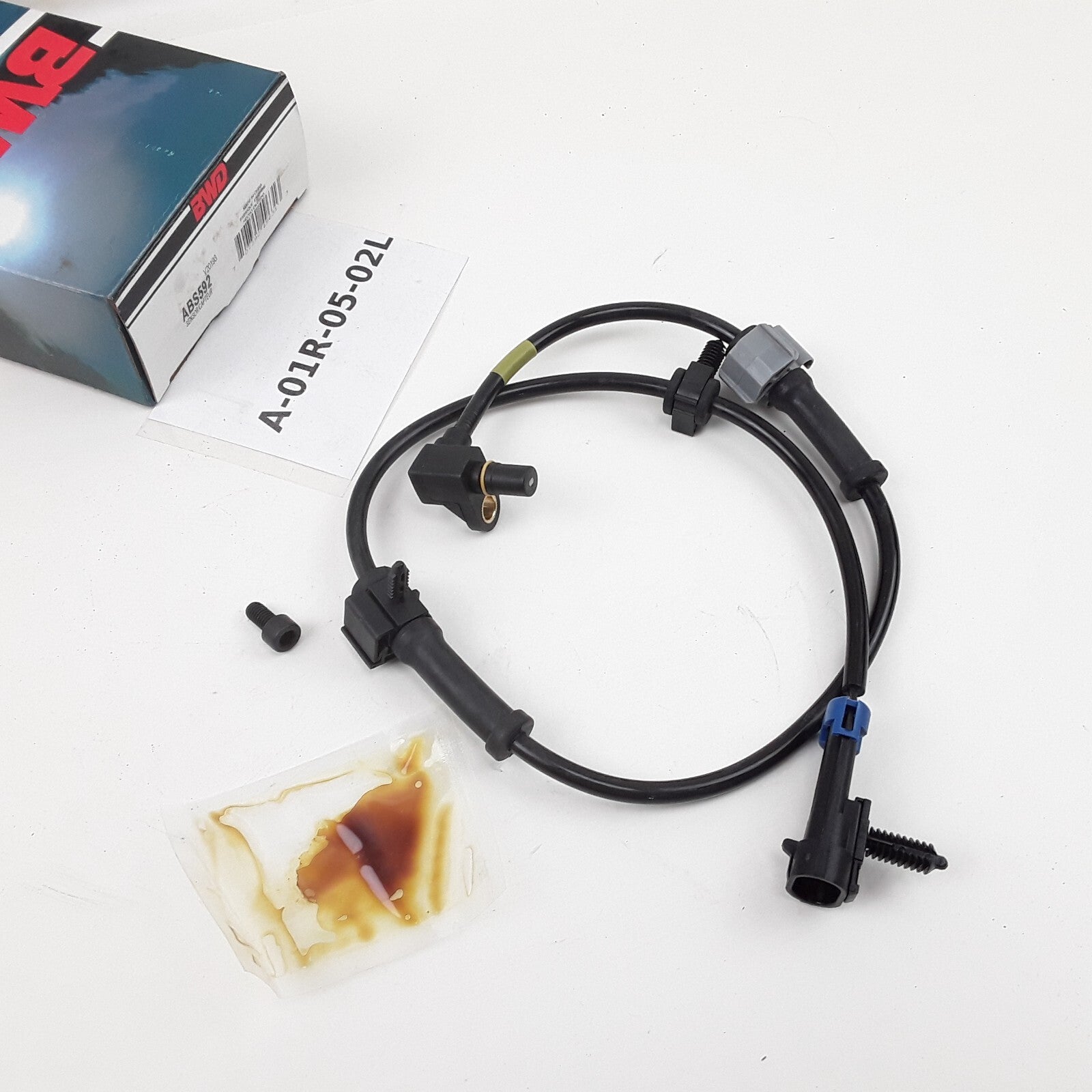 ABS Wheel Speed Sensor Fits GMC Sierra 1500 2000 04-06 Chevrolet Tahoe 2004