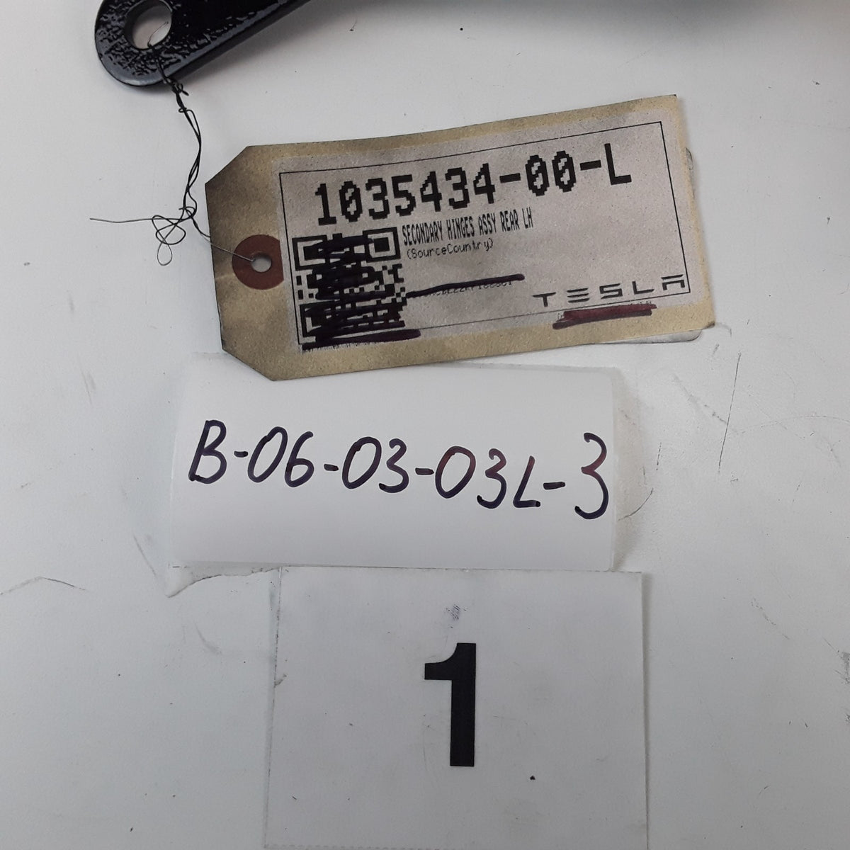 1035434-00-L Rear Left Secondary Hinge Assembly For Tesla Model X 2015-2025 OEM