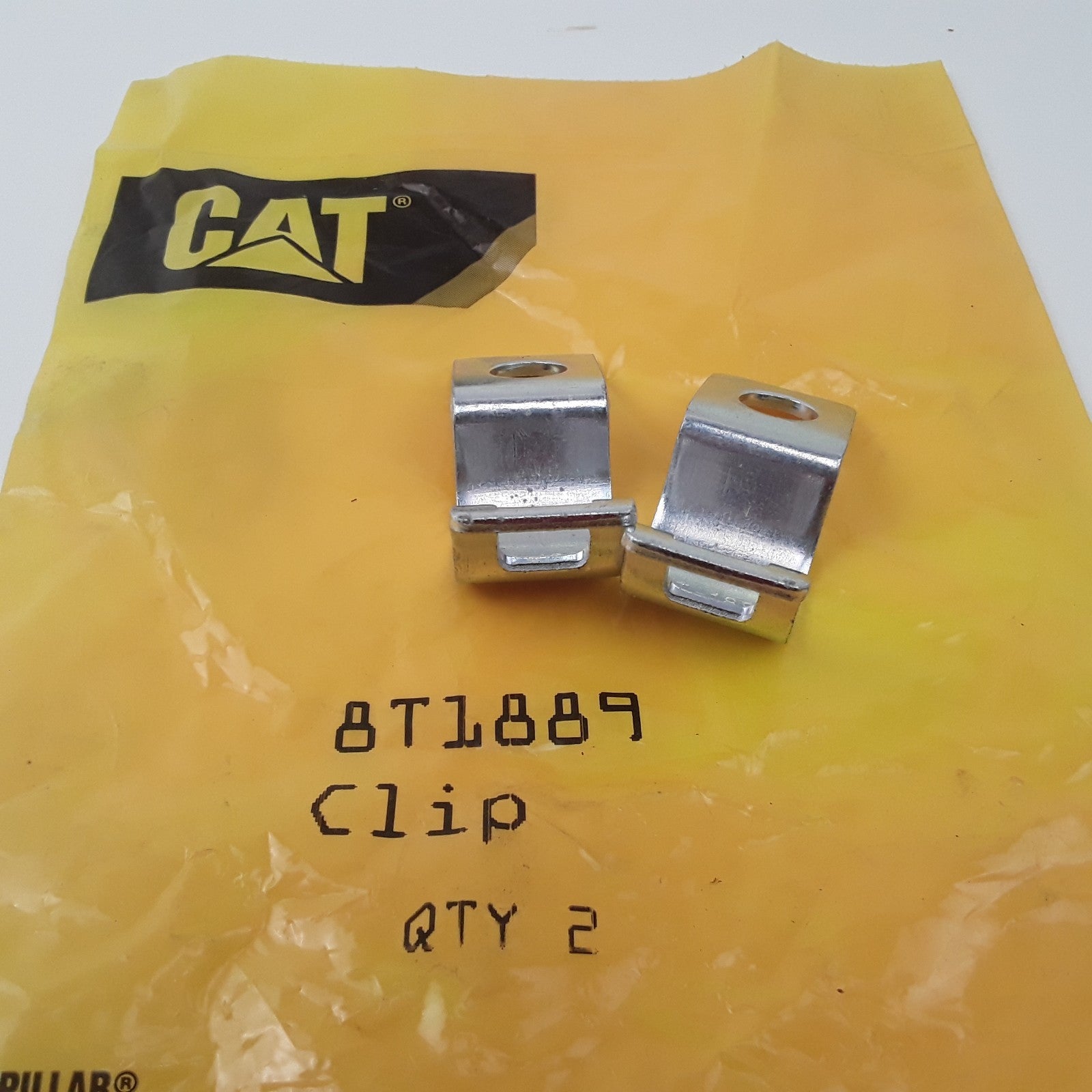 Caterpillar 8T1889 Clip Heavy Duty 2 Pieces