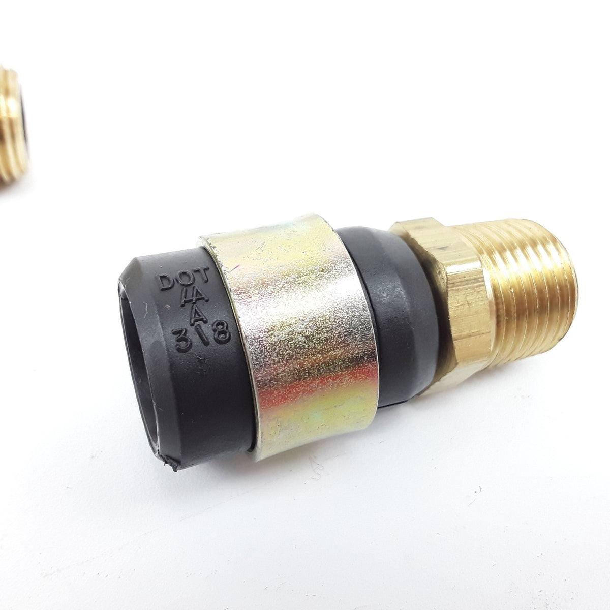 Air Brake Hose Field Installation Kit 2 1/2 NPTF Swivel End 31403 For 3/8" Hose