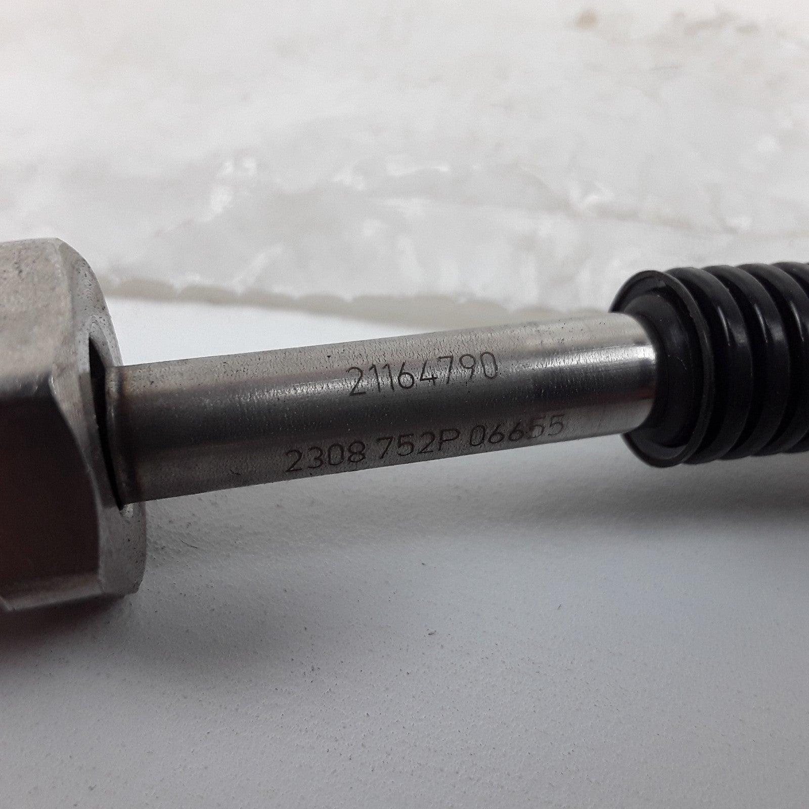 OEM 21164790 Exhaust Gas Temperature (EGT) Sensor For Volvo D13 D11 Mack MP7,MP8
