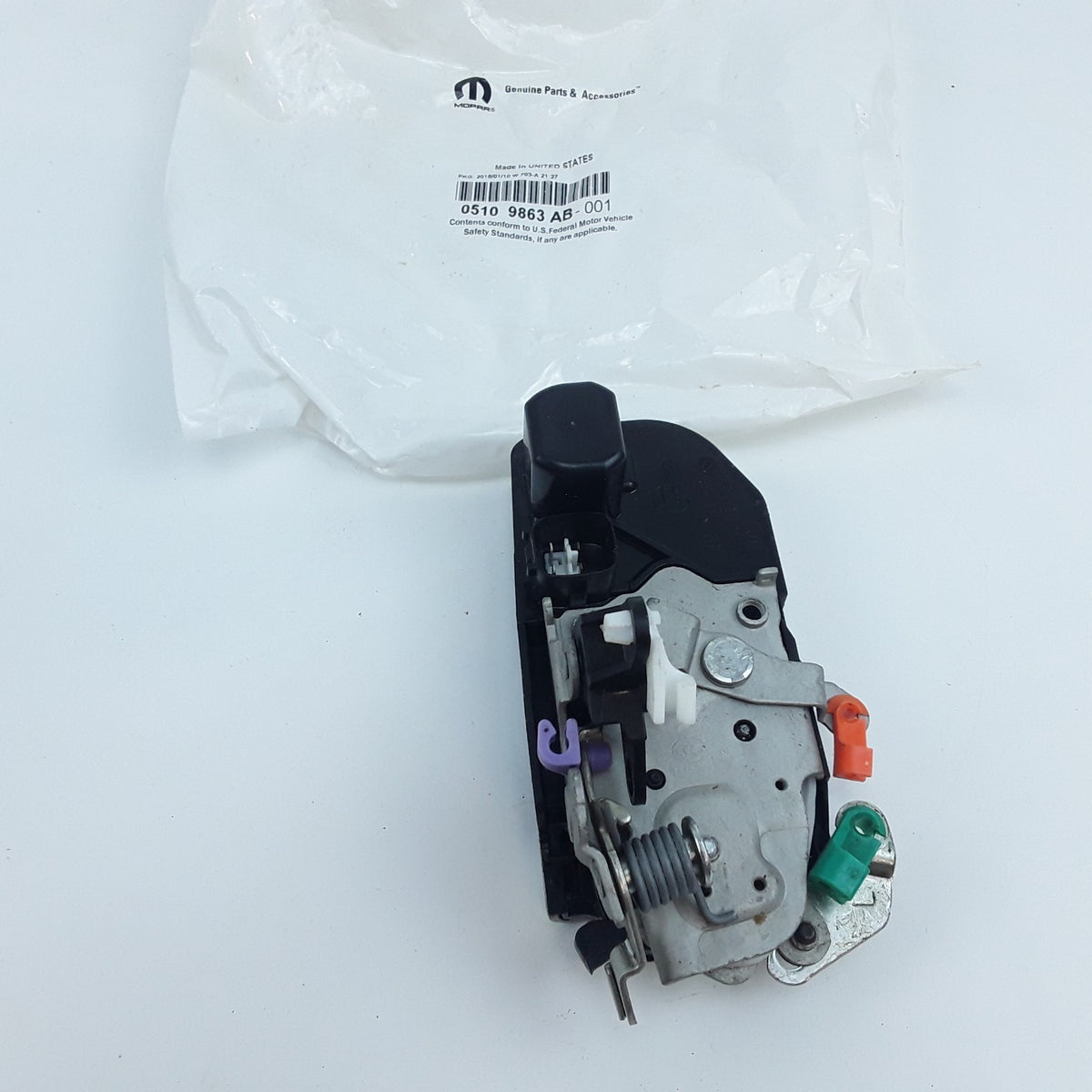Front Door Lock Actuator Fits Chrysler Town & Country Dodge Caravan (2006-2007)