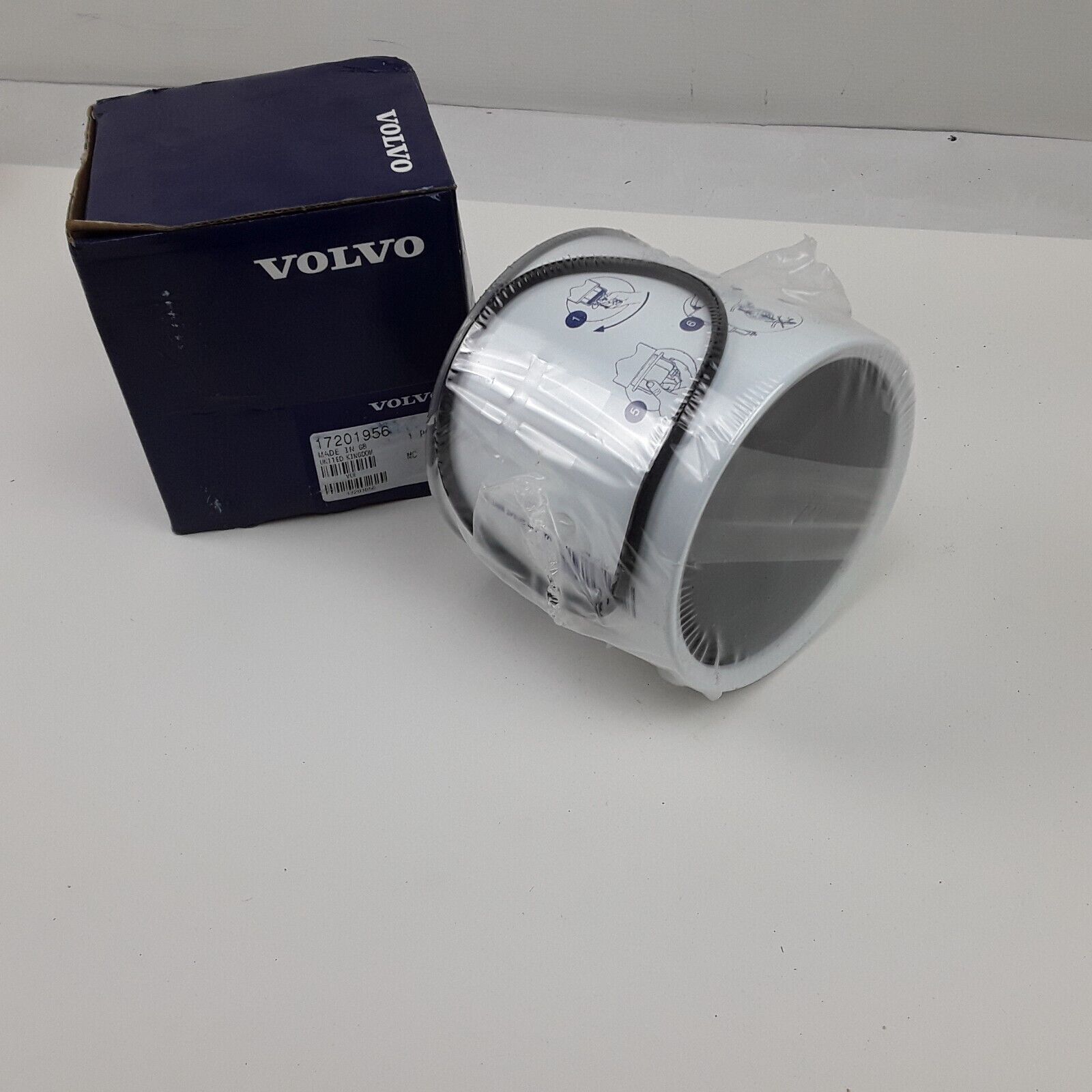 OEM VOLVO 17201956, 17201956 Fuel Filter Element SK48598 EC120D EC140E Excavator