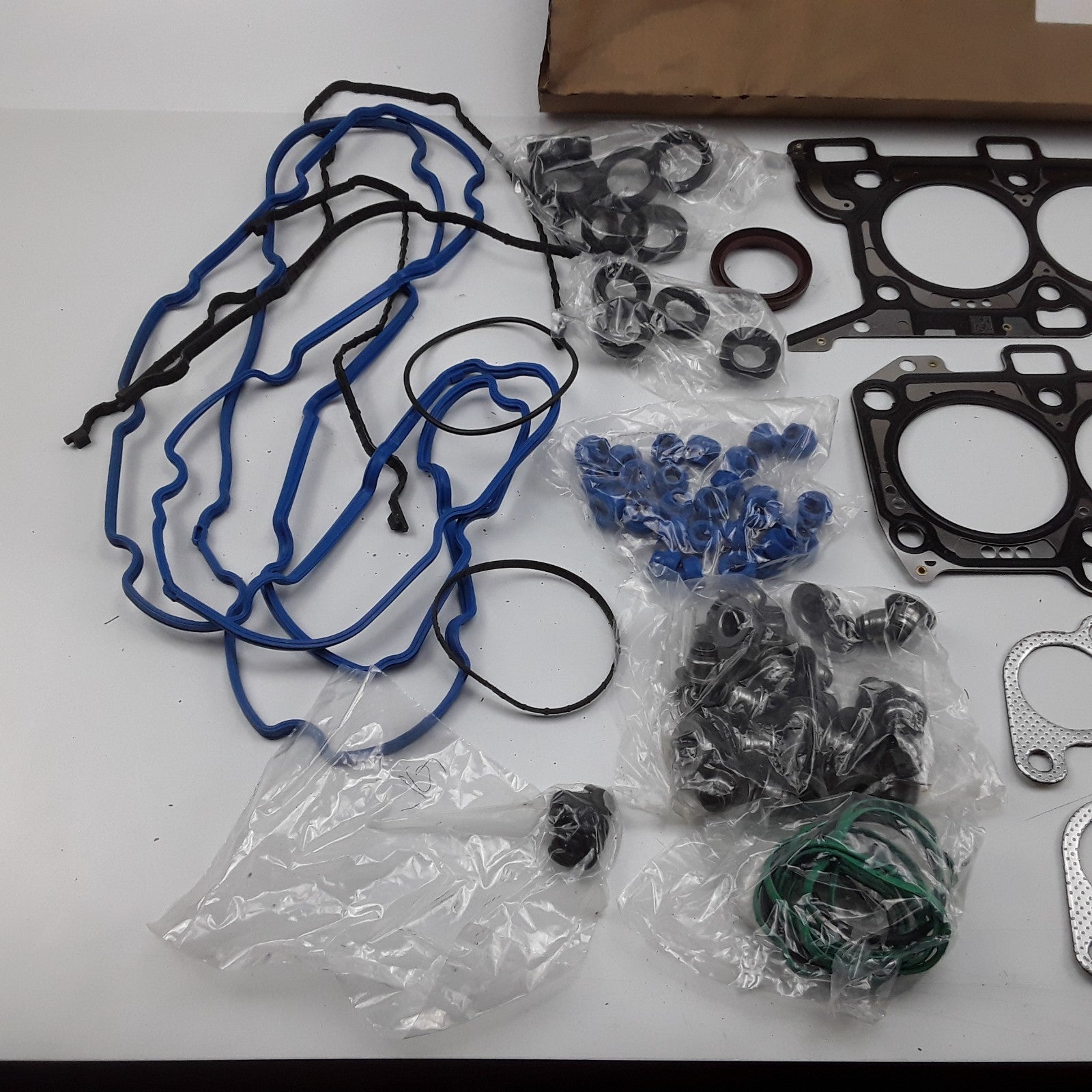 Fel-Pro HS 26552 PT Engine Cylinder Head Gasket Set Fits Ford Mustang 2012-2013