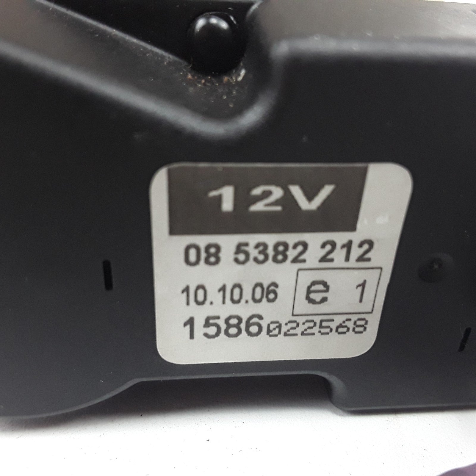 Genuine Mirror Actuator Motor 12 Volt For Volvo VNL, VNM, WG Series & Mack Truck