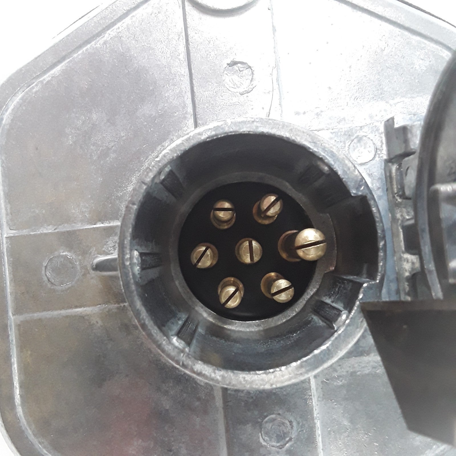 Phillips 15-763 Trailer Receptacle Socket Breaker 7-Way Extended Barrel 30 Amp