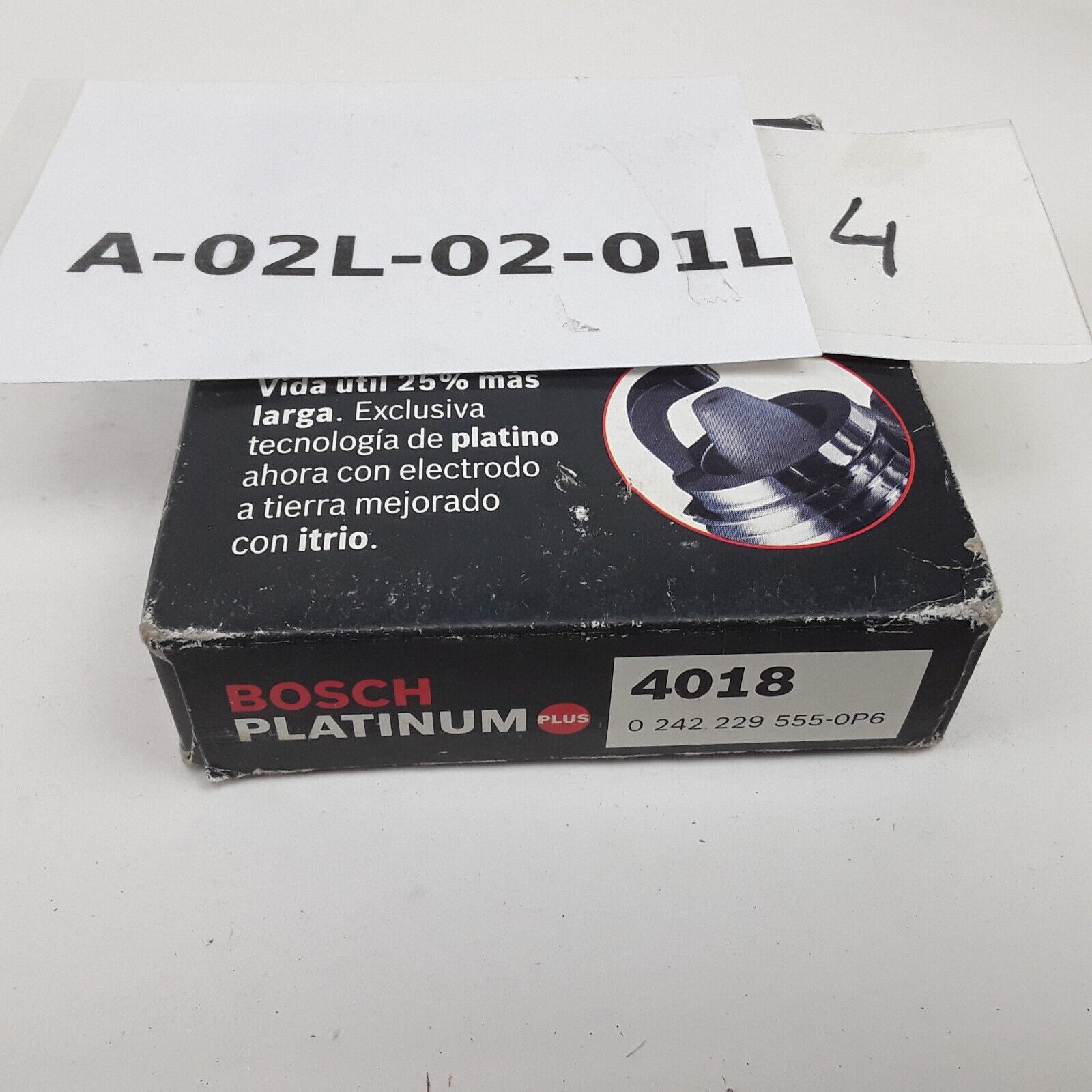 4 Bosch 4018 Platinum Plus Spark Plug For Ford BMW Dodge Mercedes Toyota 61-2001