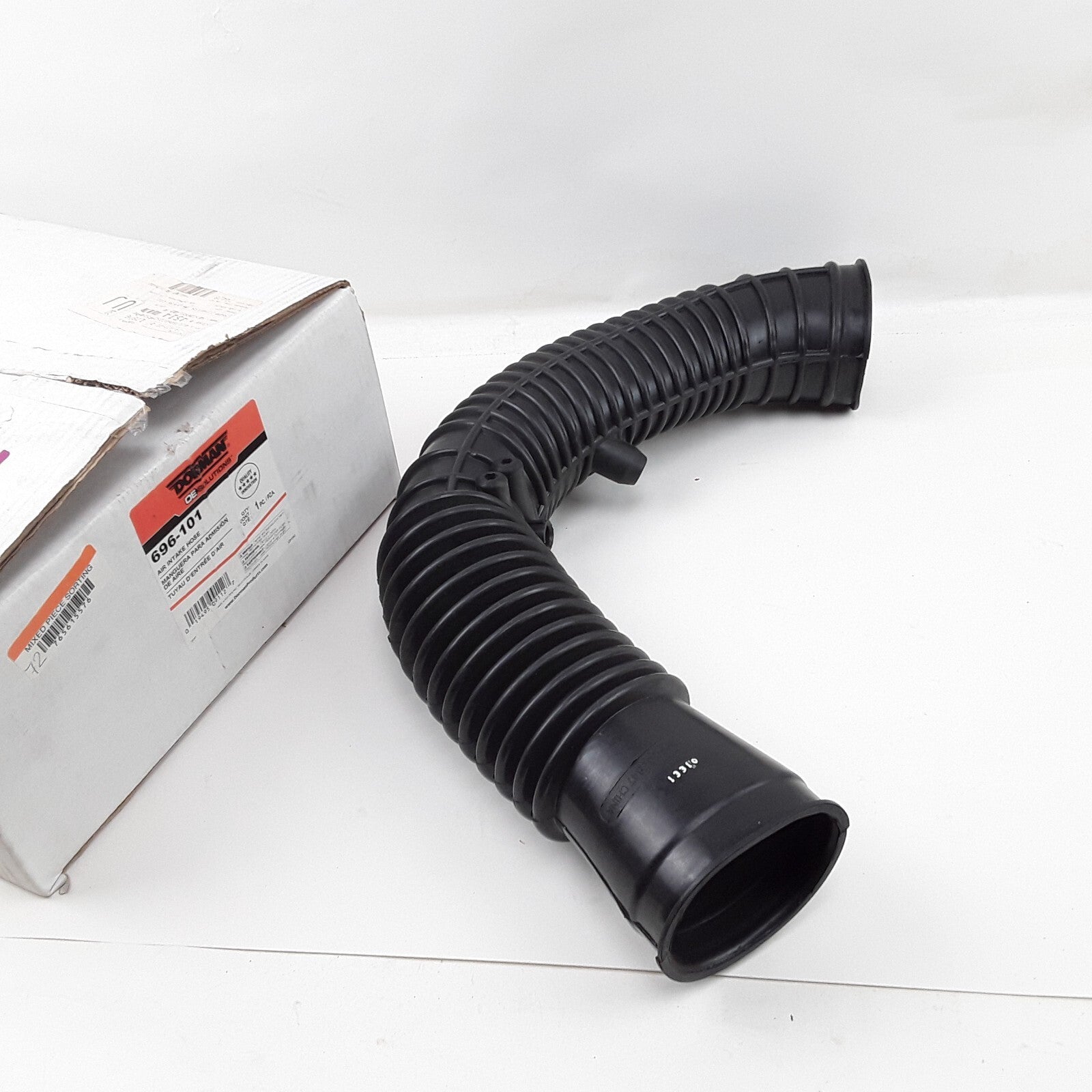 Dorman Engine Air Intake Hose Fits Pontiac Sunfire Chevrolet Cavalier 1995-1997