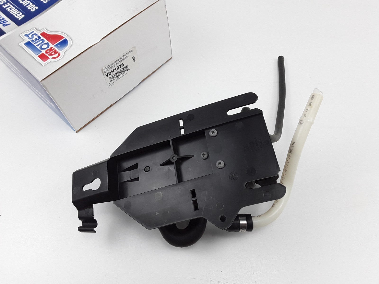 Leak Detection Pump Fits Volkswagen Golf City Golf (2003-2004, 2008 2009 2010)