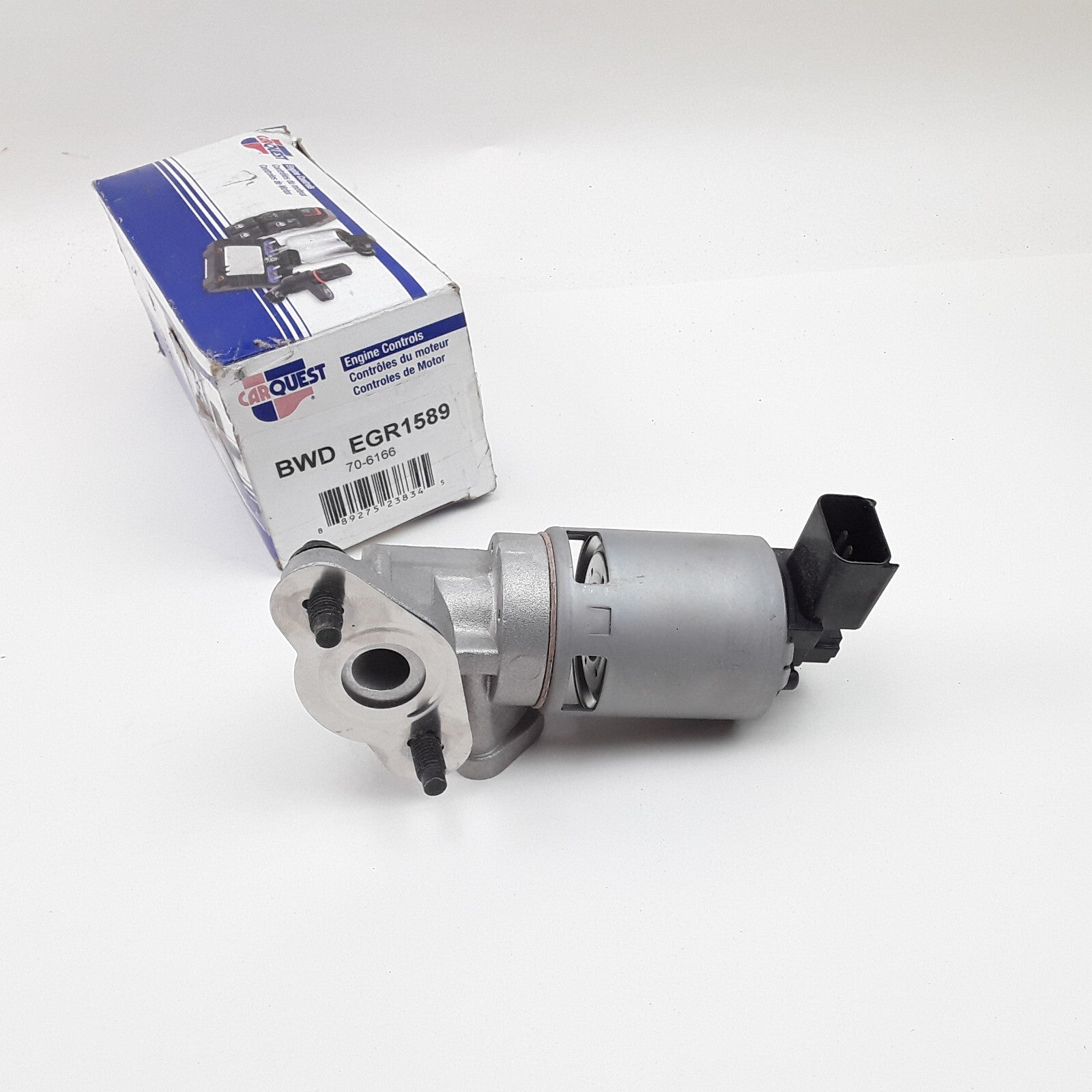 EGR Valve Fits Chrysler Town & Country Dodge Caravan Grand Caravan (2004-2005)