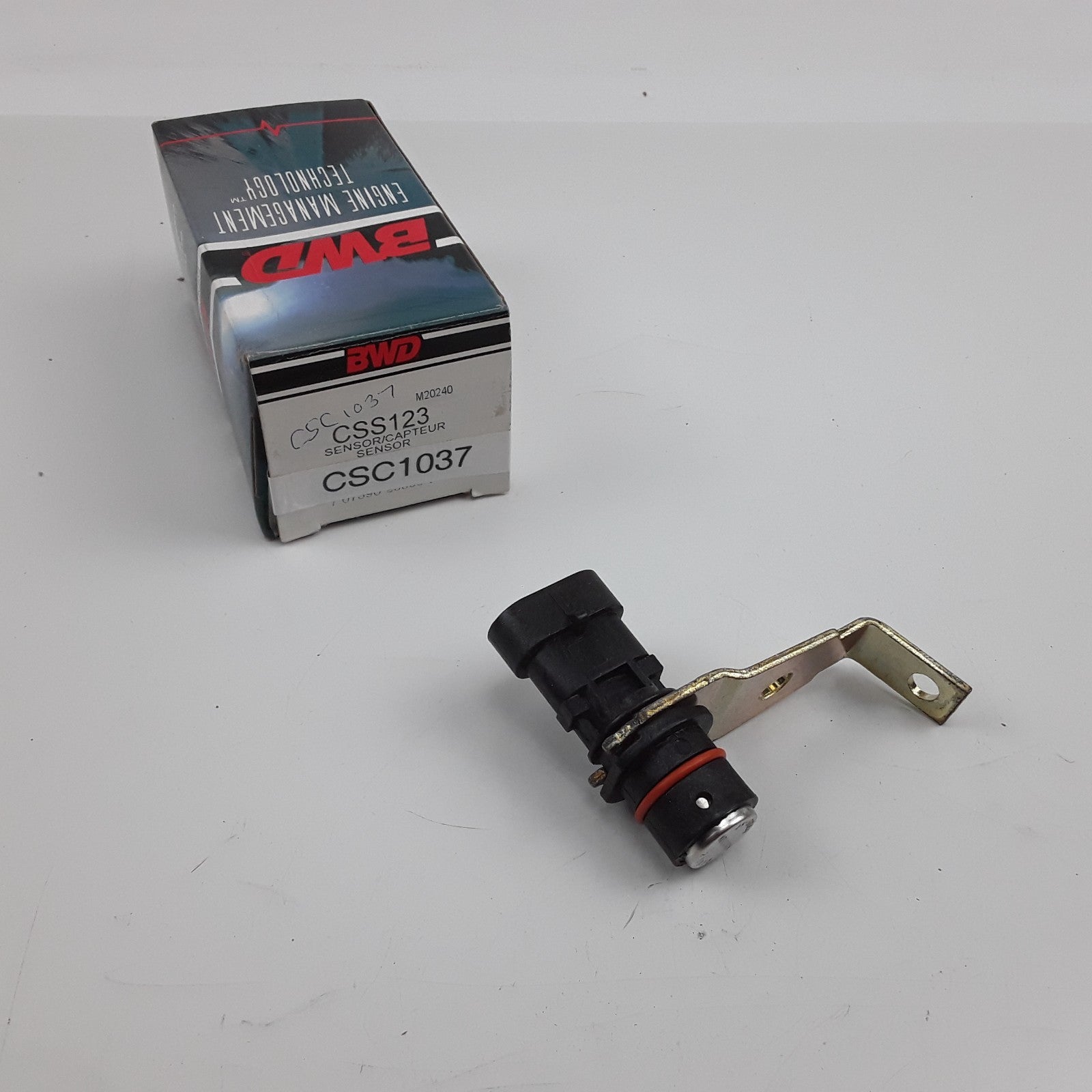 Engine Crankshaft Position Sensor Fits GMC Yukon 1995-2002 Isuzu NPR 1996-2003