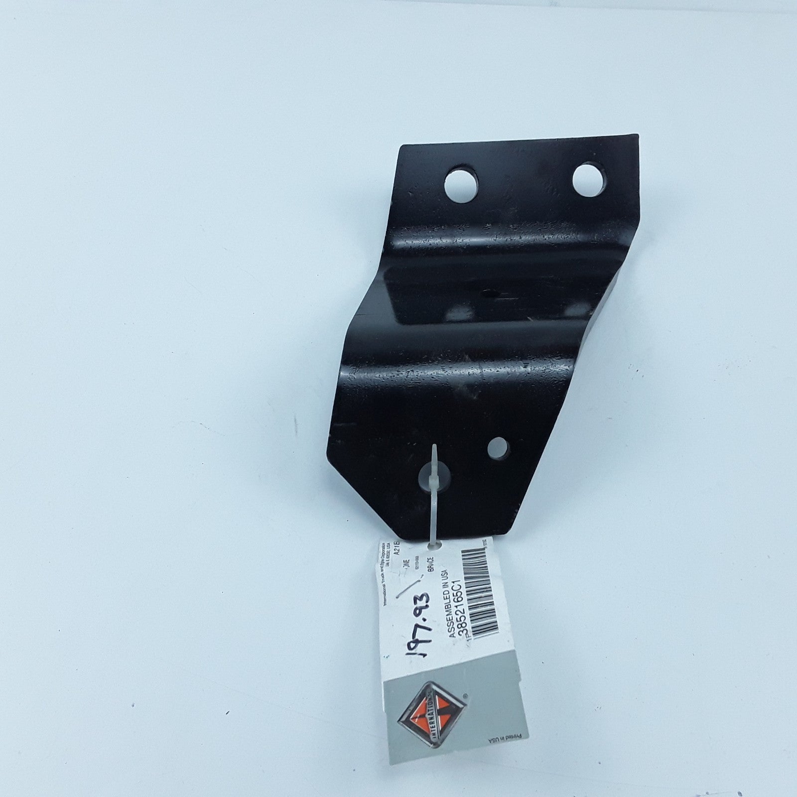 Radiator Support Brace For International & Navistar Trucks Various OEM 3852165C1