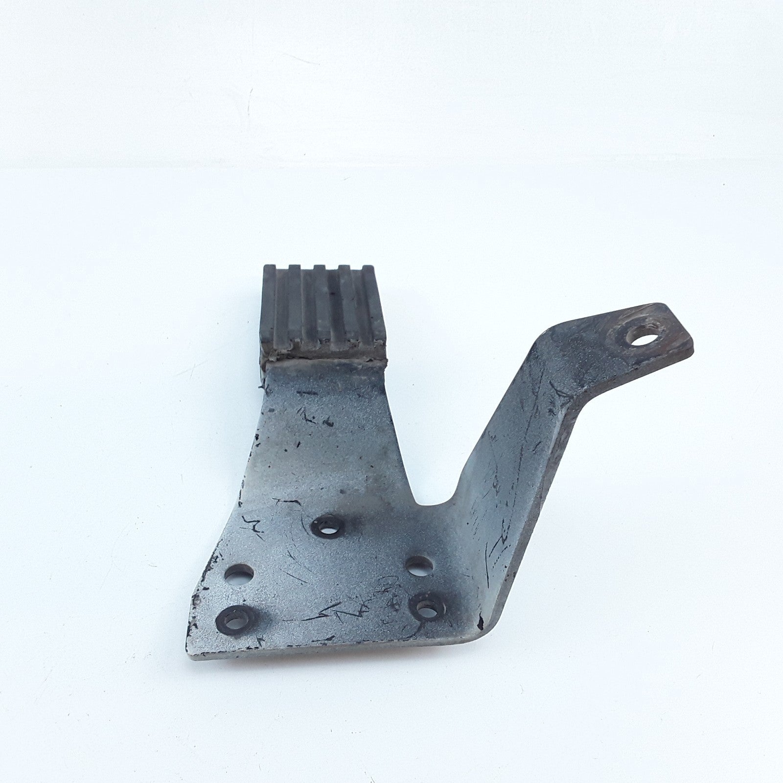 MACK 20802362 Front Right Passenger Side Hood Rest Restraint Bracket
