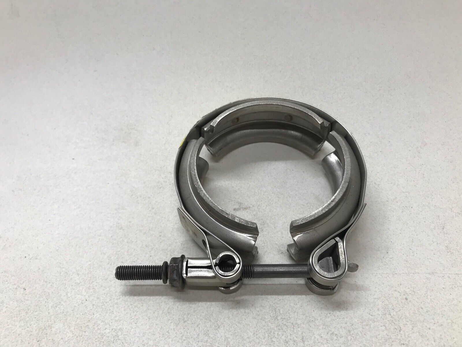 NEW oem MACK EXHAUST CLAMP 180GB338M V-Clamp 21167013 FAST FREE SHIPPING - HotCarParts