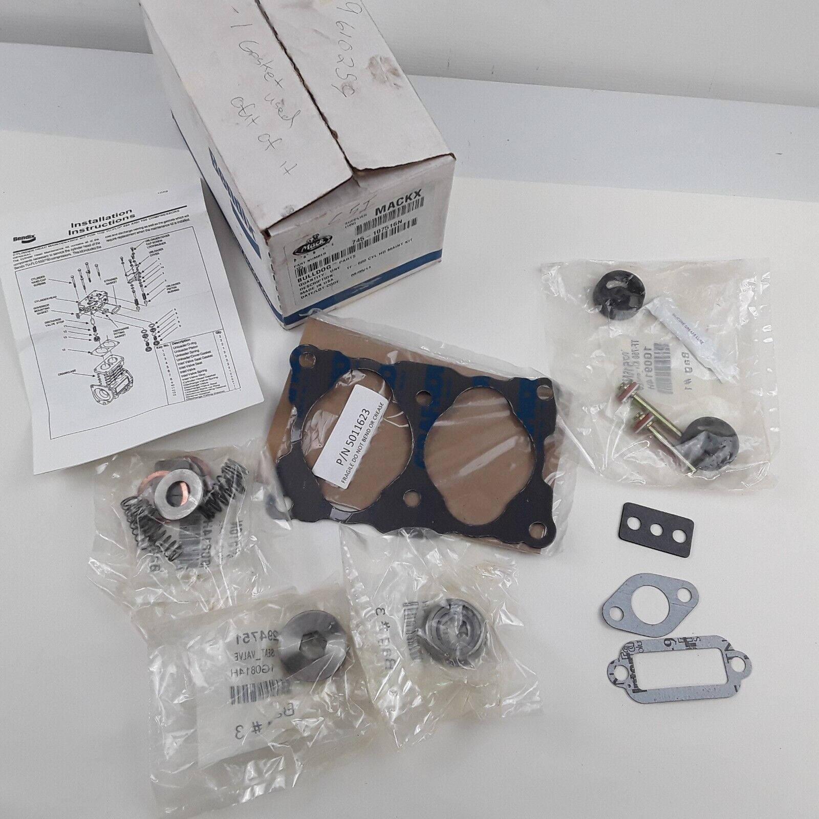 Bendix 107516N Compressor Head Kit TF550, TF750 series 107516N (Kit as pictured)