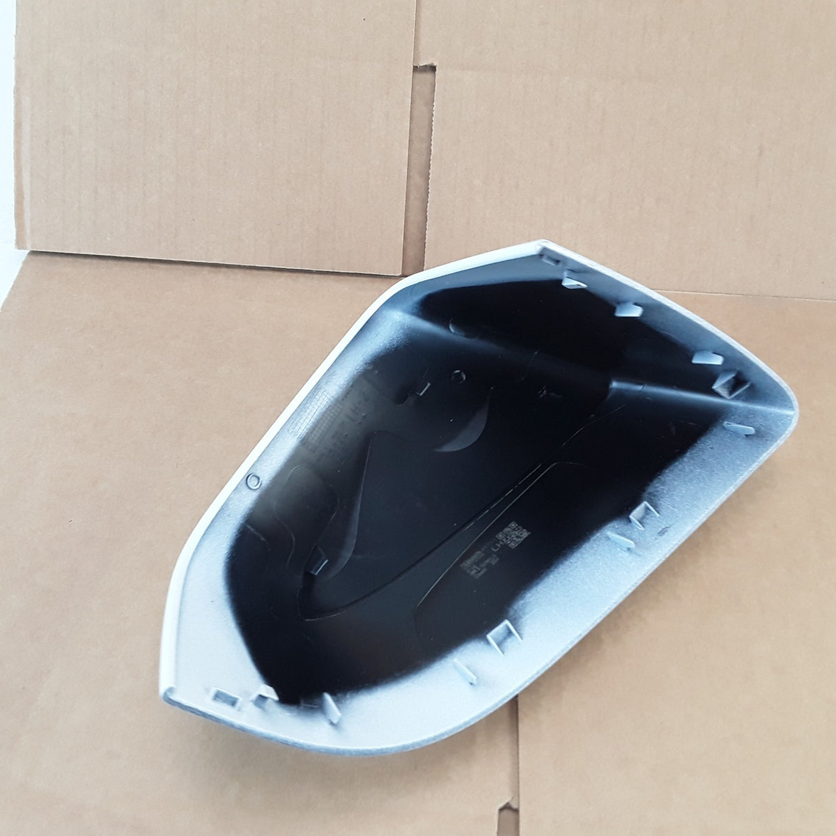 Tesla Model Y Exterior Mirror Skull Cap Left Hand Pearl White OEM 1963538-28-B