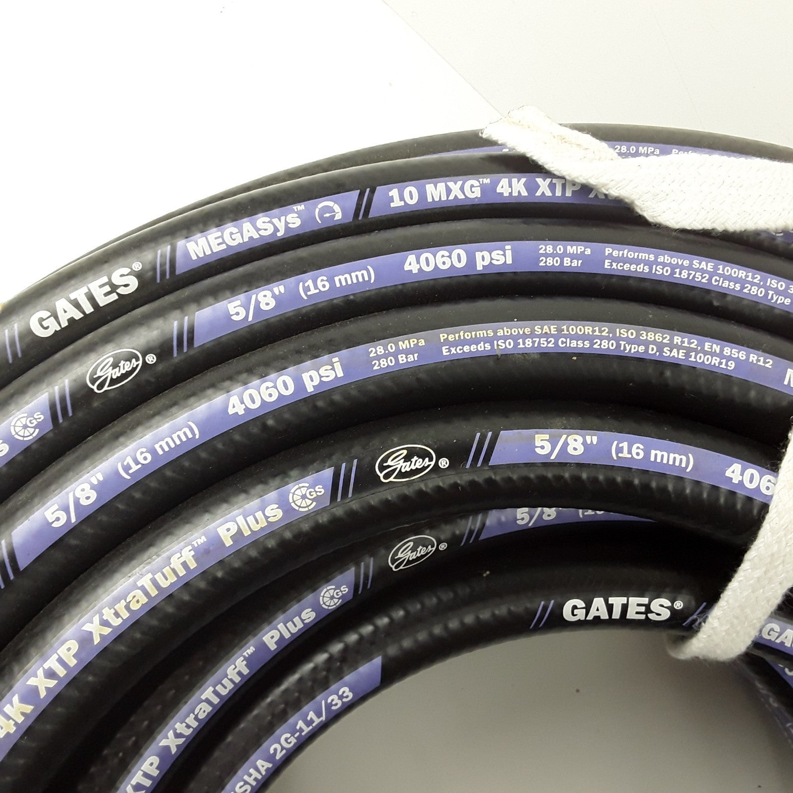 Gates Hydraulic Hose 10MXG 4K Xtra Tuff Plus 100-Feet 5/8" (16mm) , 4060 psi