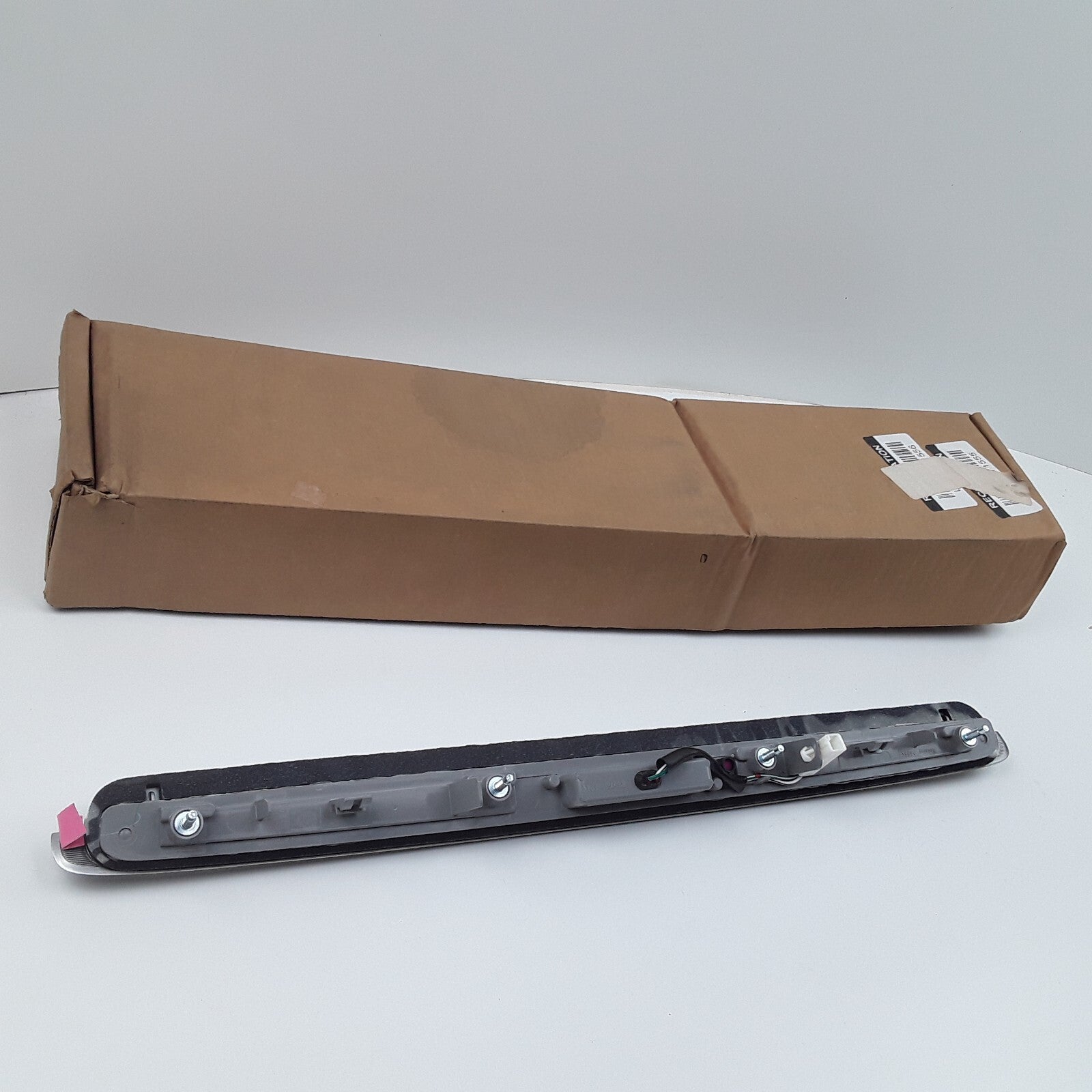Center High Mount Stop Light Fits Scion tC 2005 2006 2007 2008 2009 2010