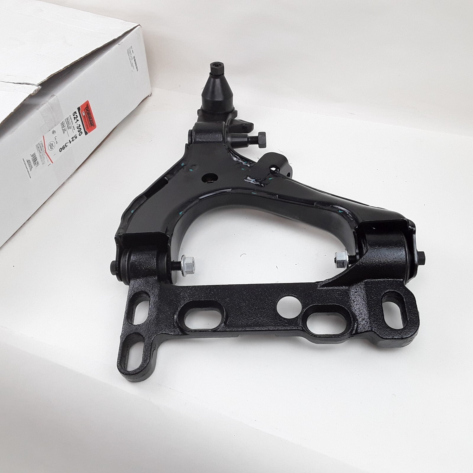 Front Right Lower Suspension Control Arm Fits Oldsmobile GMC Chevrolet 2002-2003