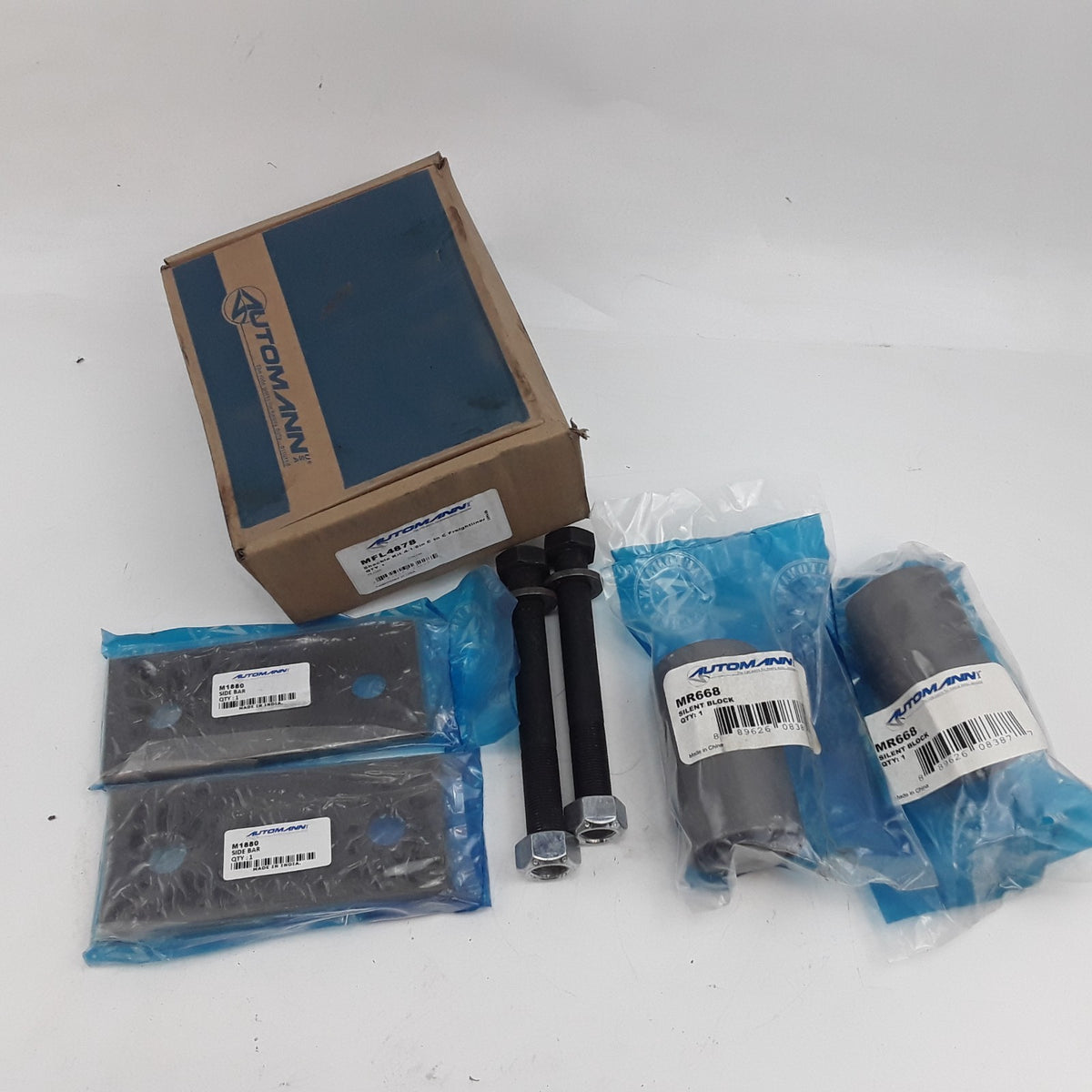 Automann MFL4878 Shackle Kit 4-1/8in Center to Center For Freightliner Trucks