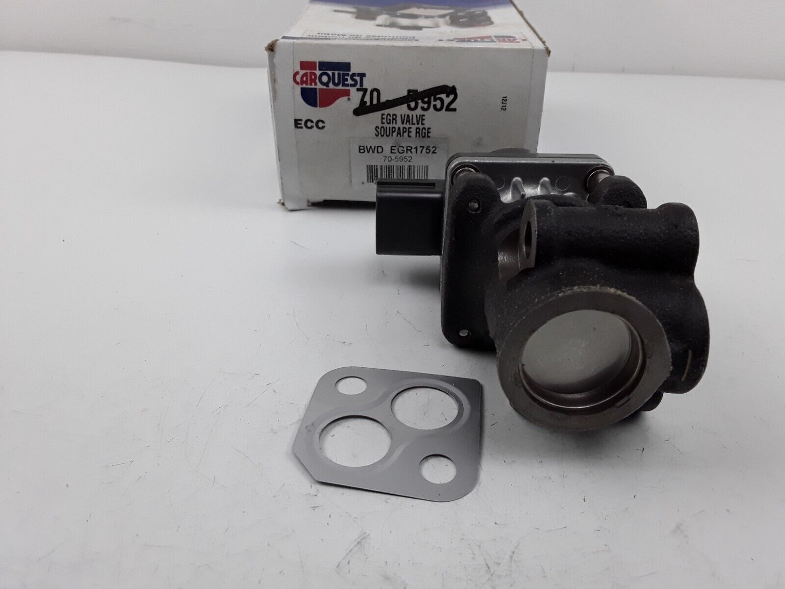 Exhaust Gas Recircul EGR Valve For Mazda Protege,Kia Sephia 1997-1998 1.5L 1.8L - HotCarParts