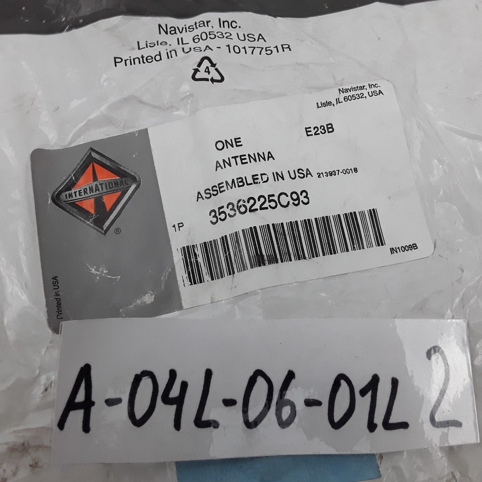 OEM International 3536225C93 Antenna Base Assembly For International Navistar