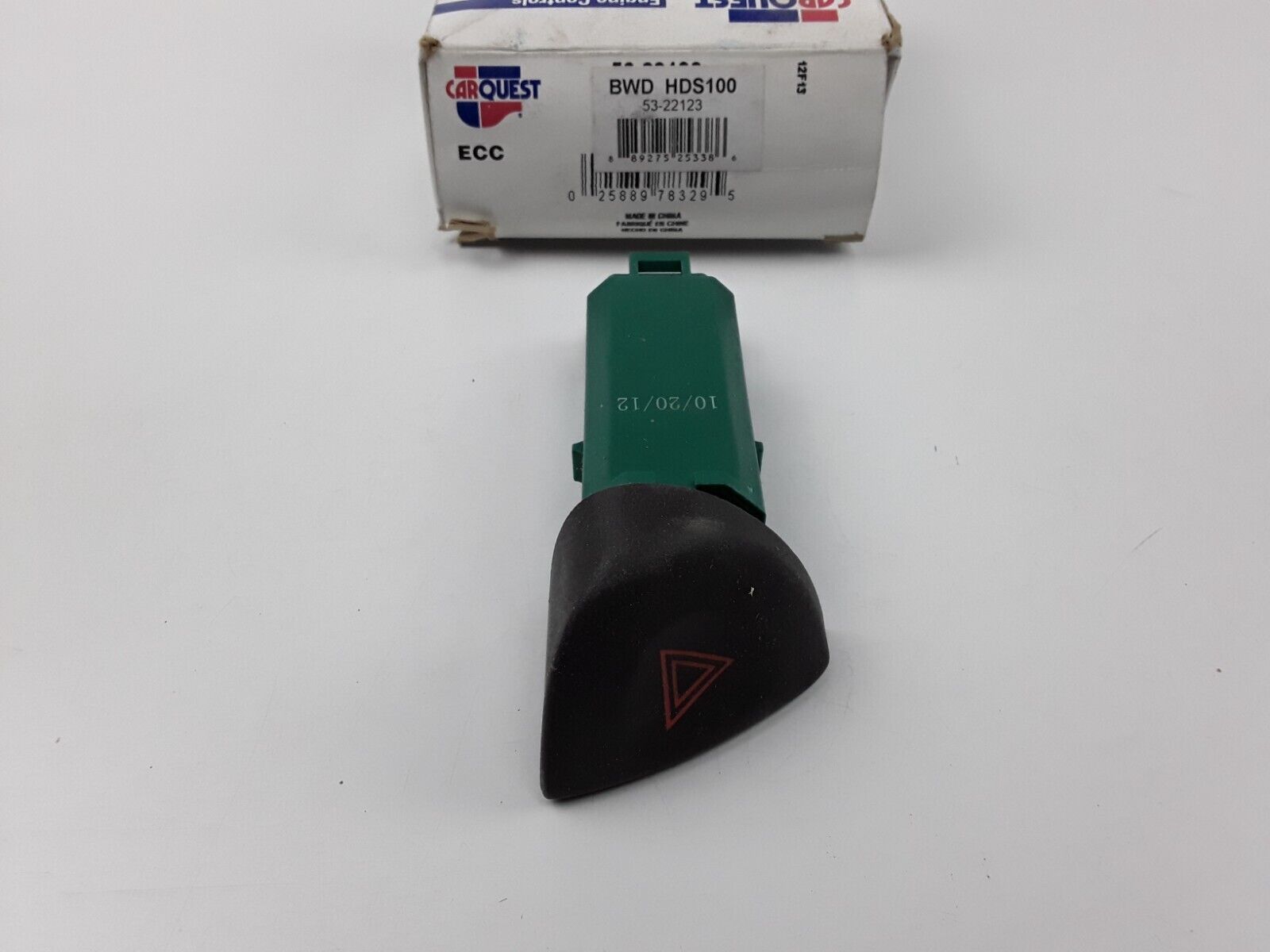 Hazard Warning Switch Fits Chevrolet Classic Malibu 1997 1998 1999 2000-2005 - HotCarParts