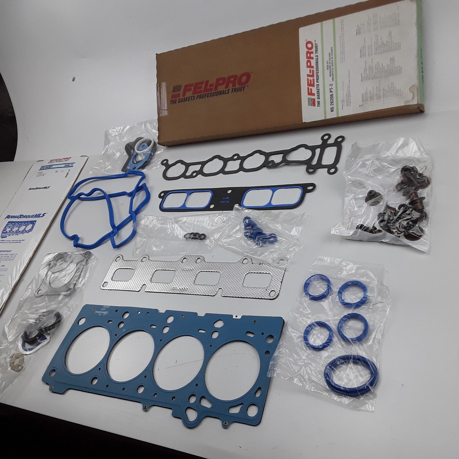 Engine Cylinder Head Gasket Set For Chrysler Voyager Dodge Caravan 2002 2003 2.4