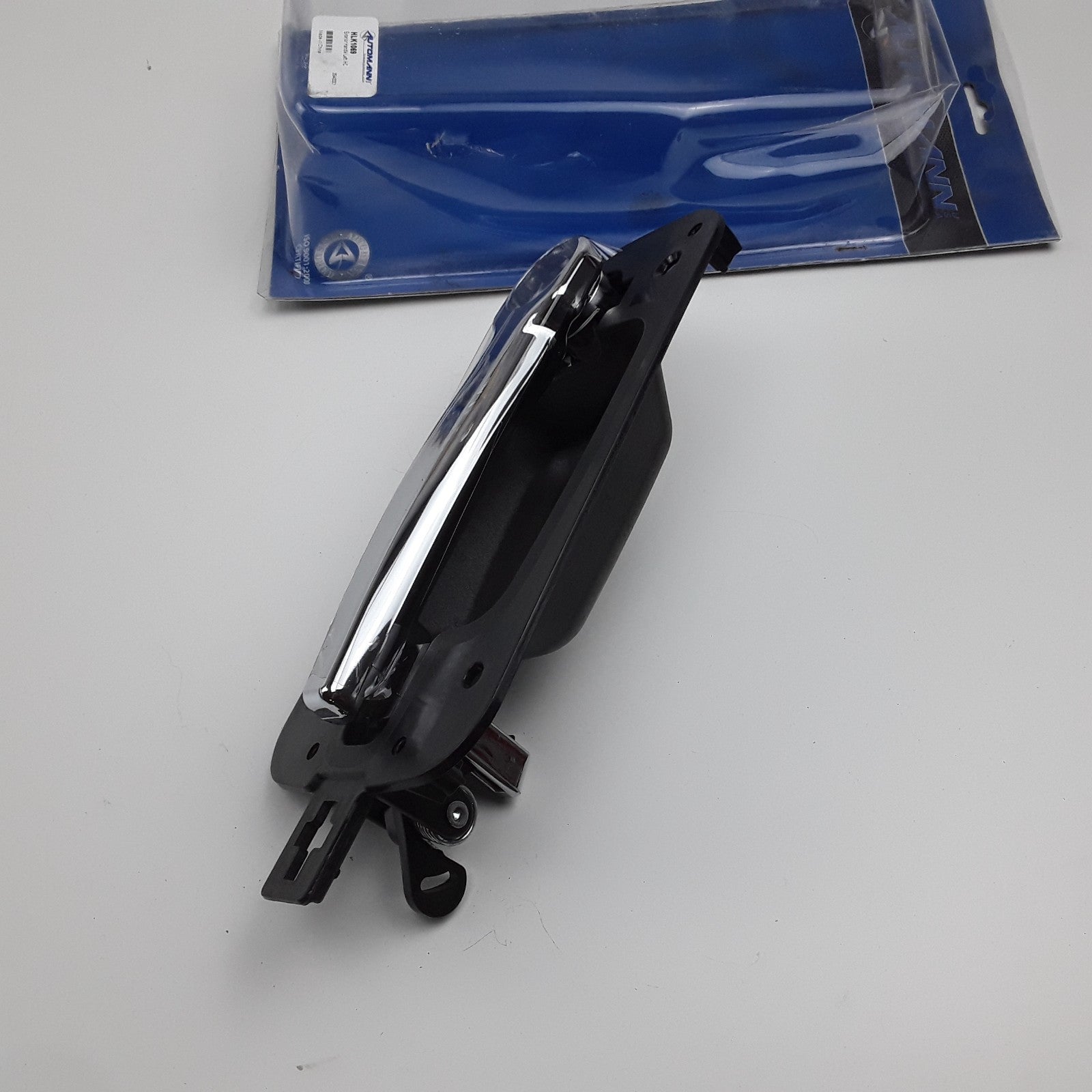 Automann Front Left Exterior Door Handle Fits International ProStar (2008-2014)