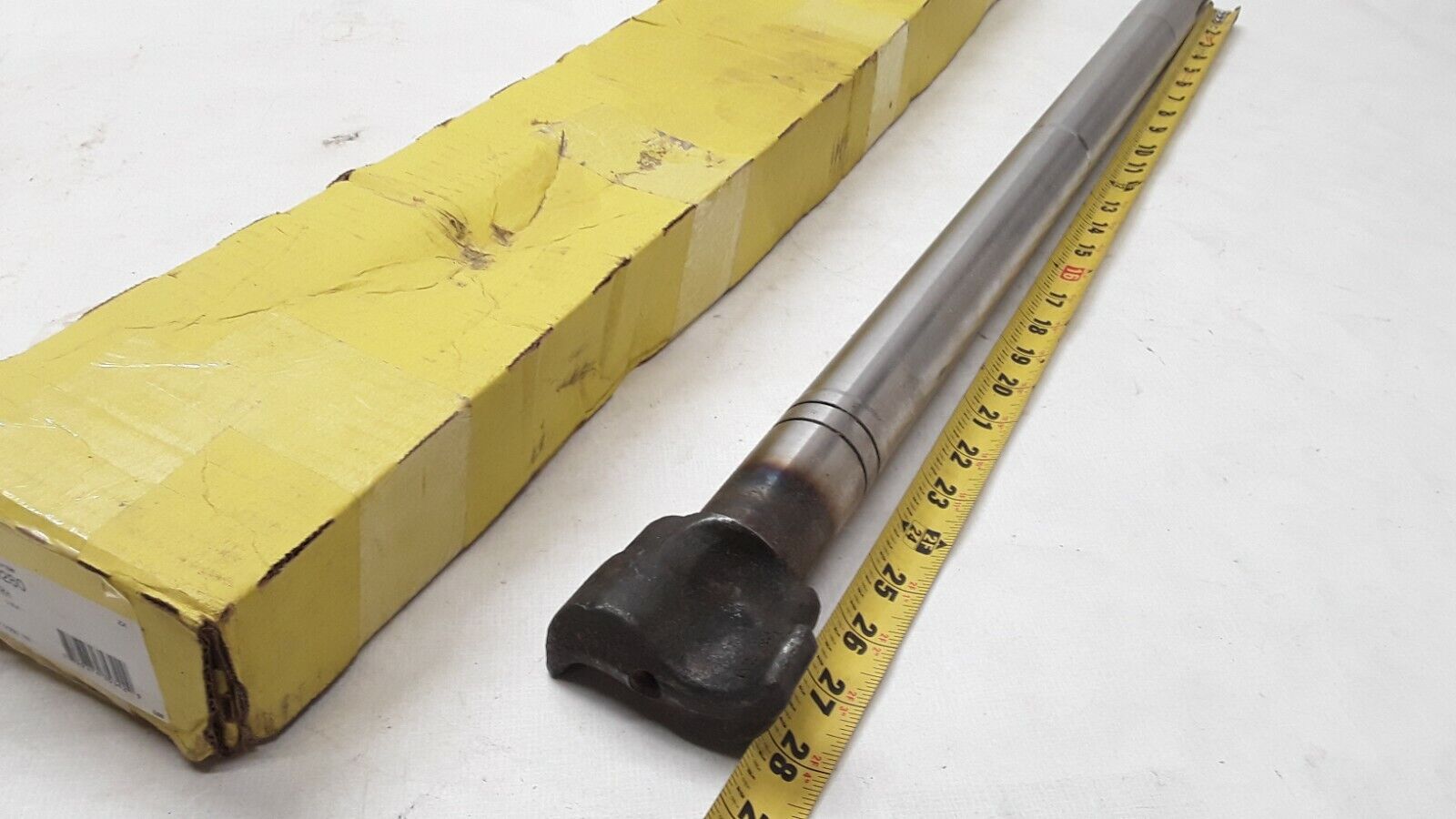 Euclid E9280 CAMSHAFT-RH Cross References: E9280, 270-E9280 FREE SHIPPING - HotCarParts