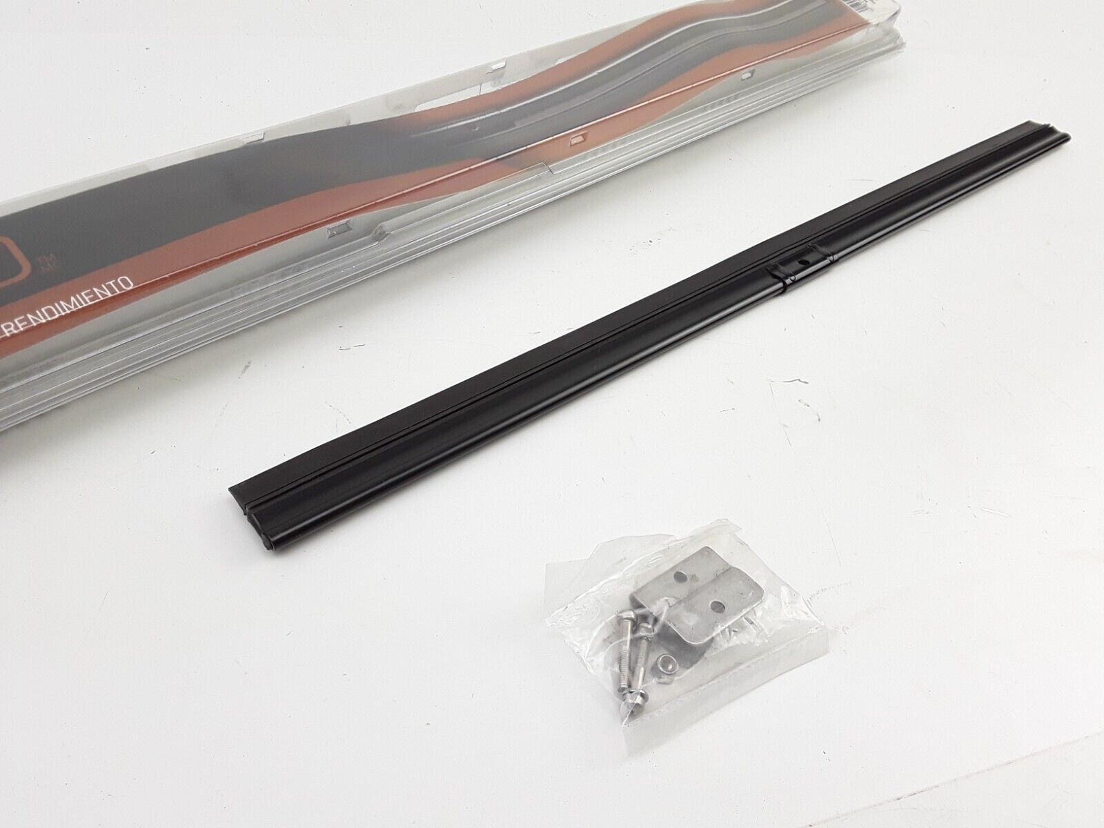 Windshield Wiper Blade-HD Fits Freightliner FLC120 1981-85,Peterbilt 282 1973-75 - HotCarParts