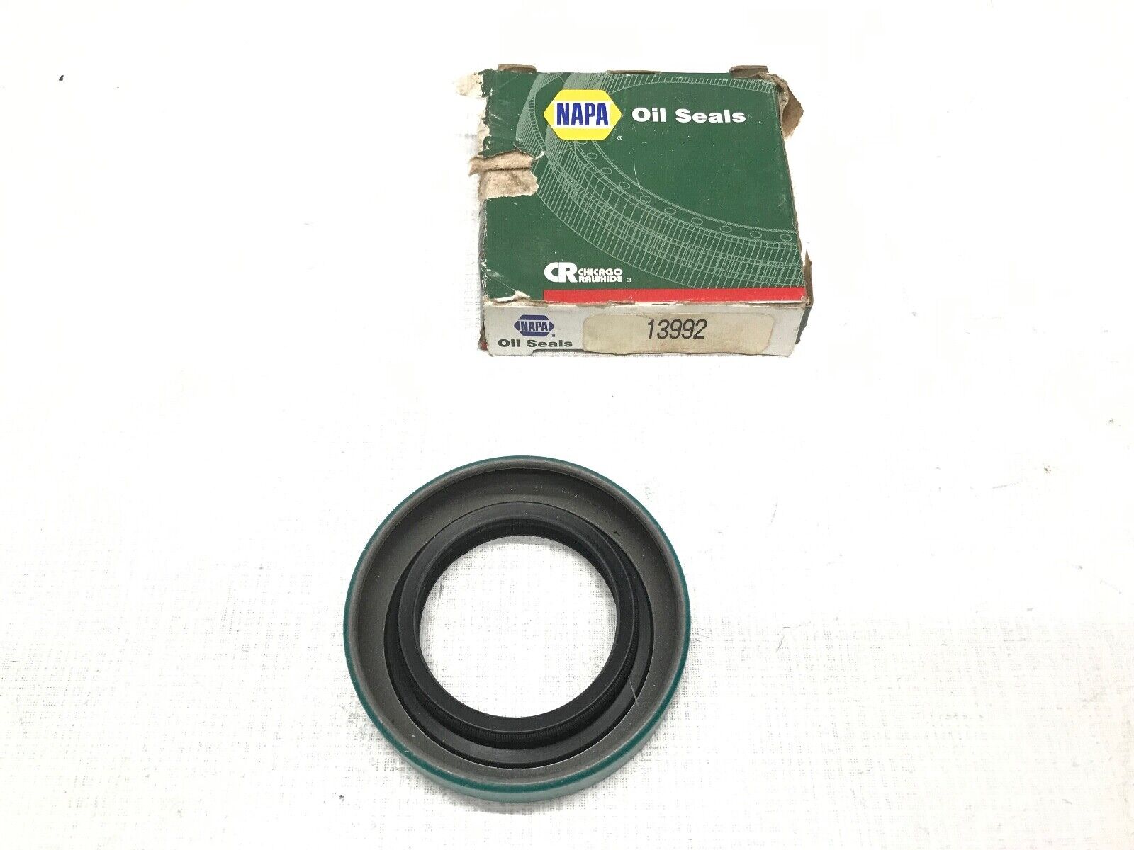 GENUINE CHICAGO RAWHIDE CR OIL SEAL 13992 FAST SHIPPING - HotCarParts